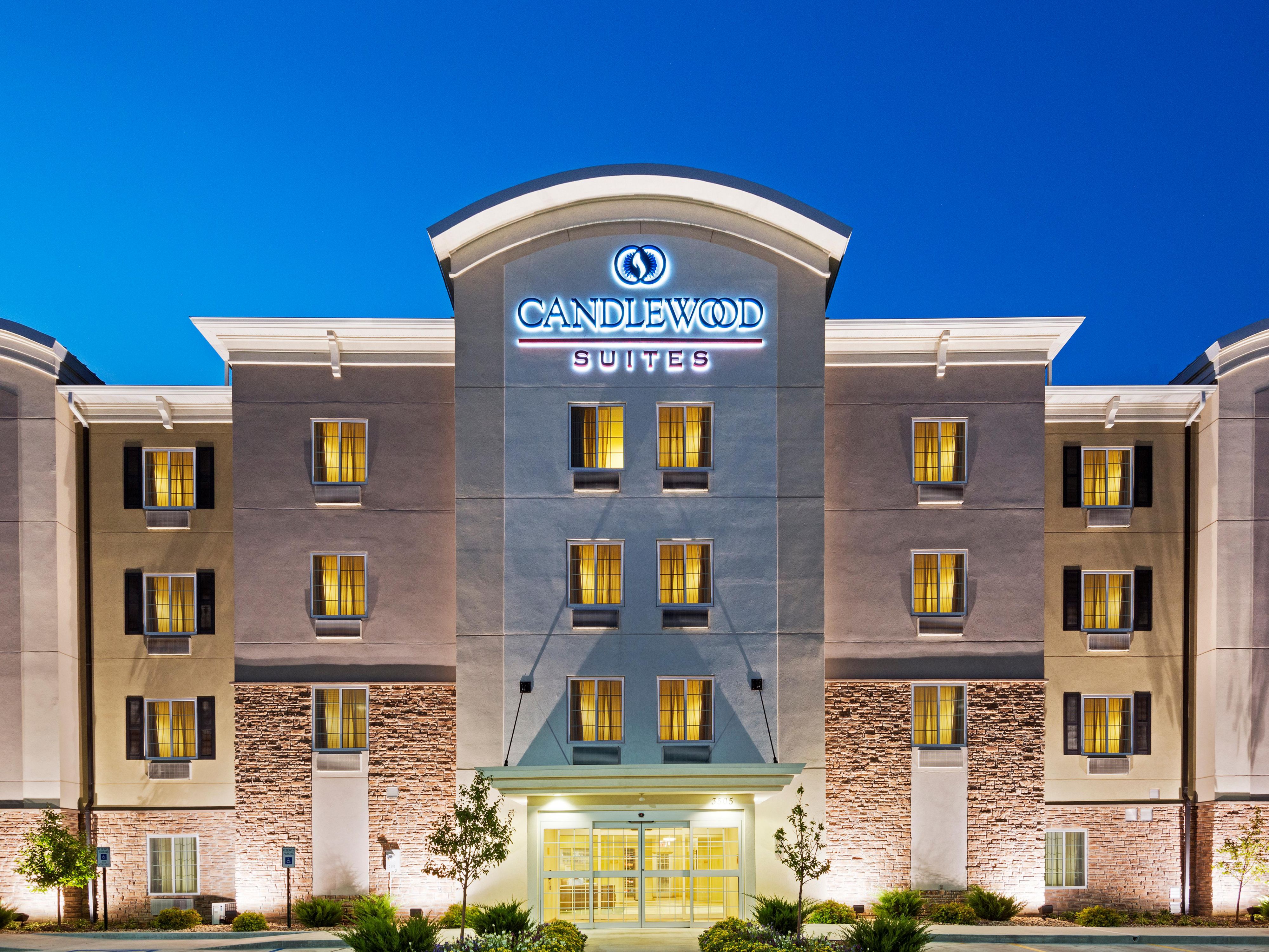 edmonton Hotels: Candlewood Suites Edmonton West - Extended Stay Hotel