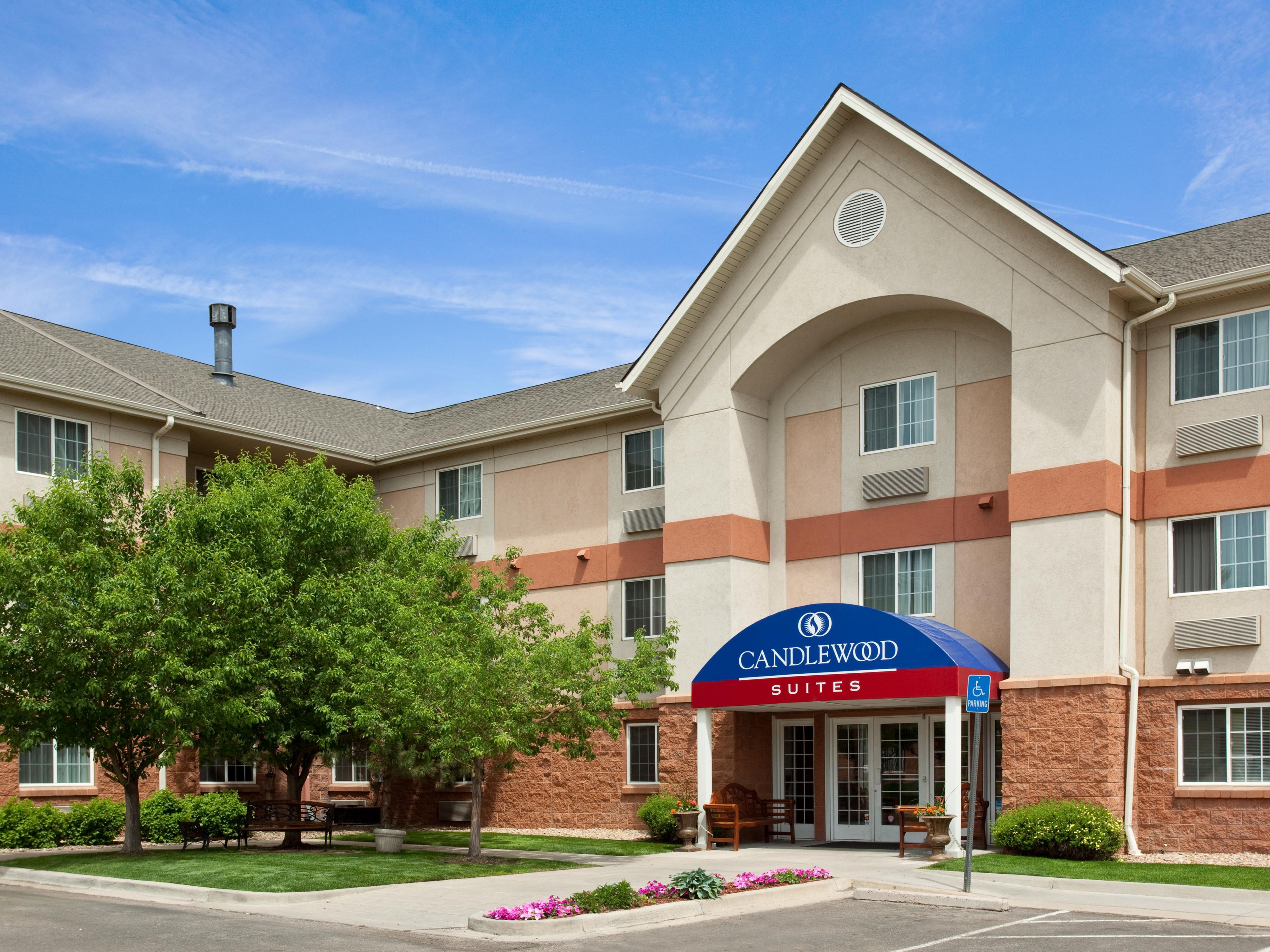Pet Friendly Extended Stay Hotels In Co Candlewood Suites Denver