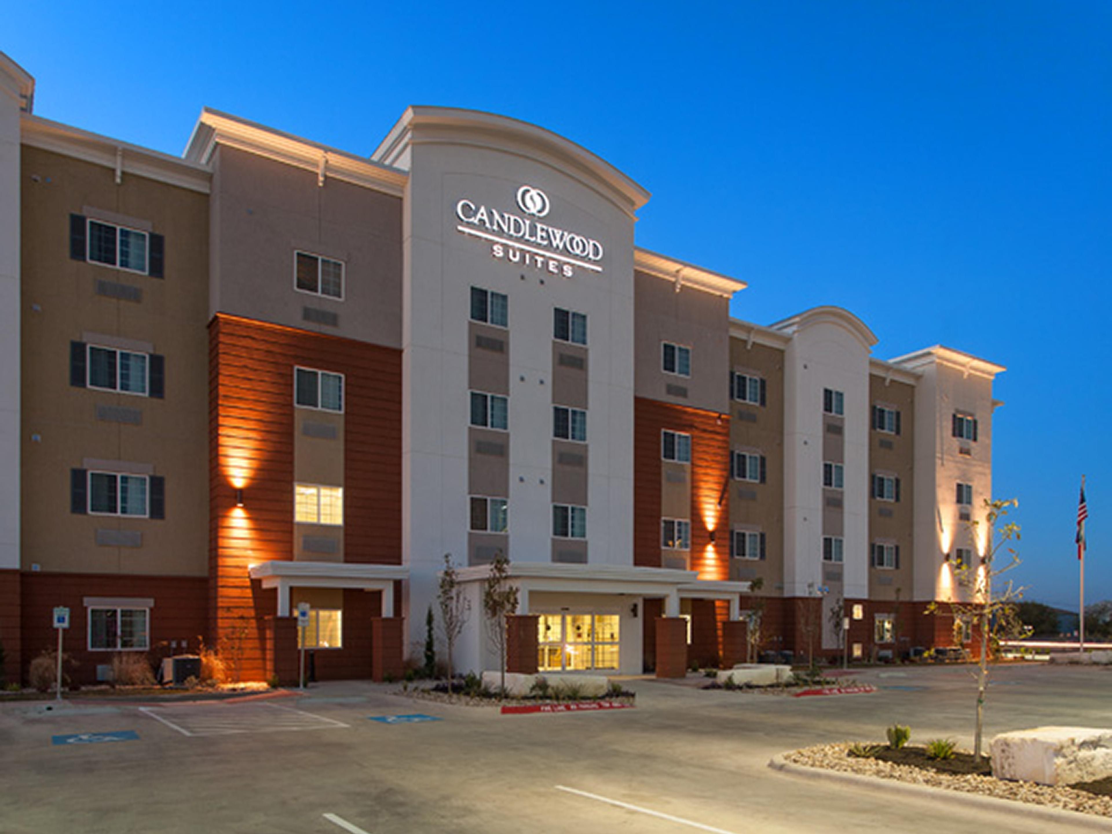 San Marcos Hotels: Candlewood Suites San Marcos - Extended ...