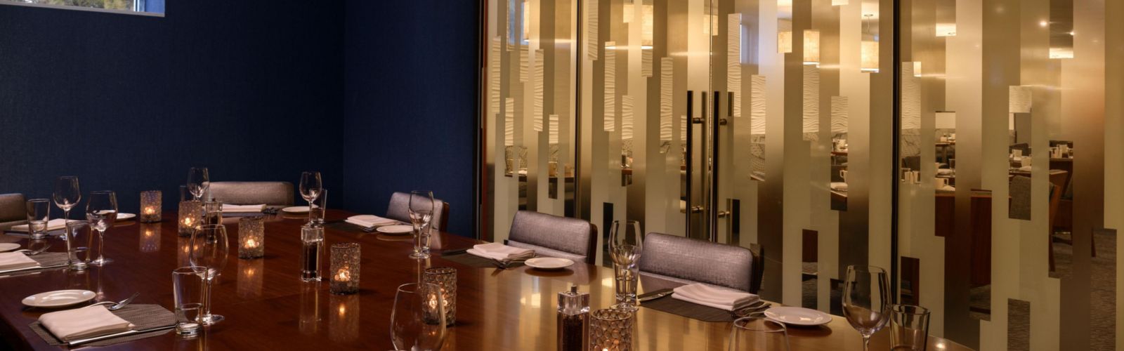 Restaurants Near JFK Airport New York City Crowne Plaza