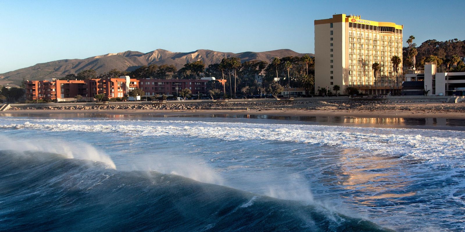 Crowne Plaza Ventura Beach Ventura, California