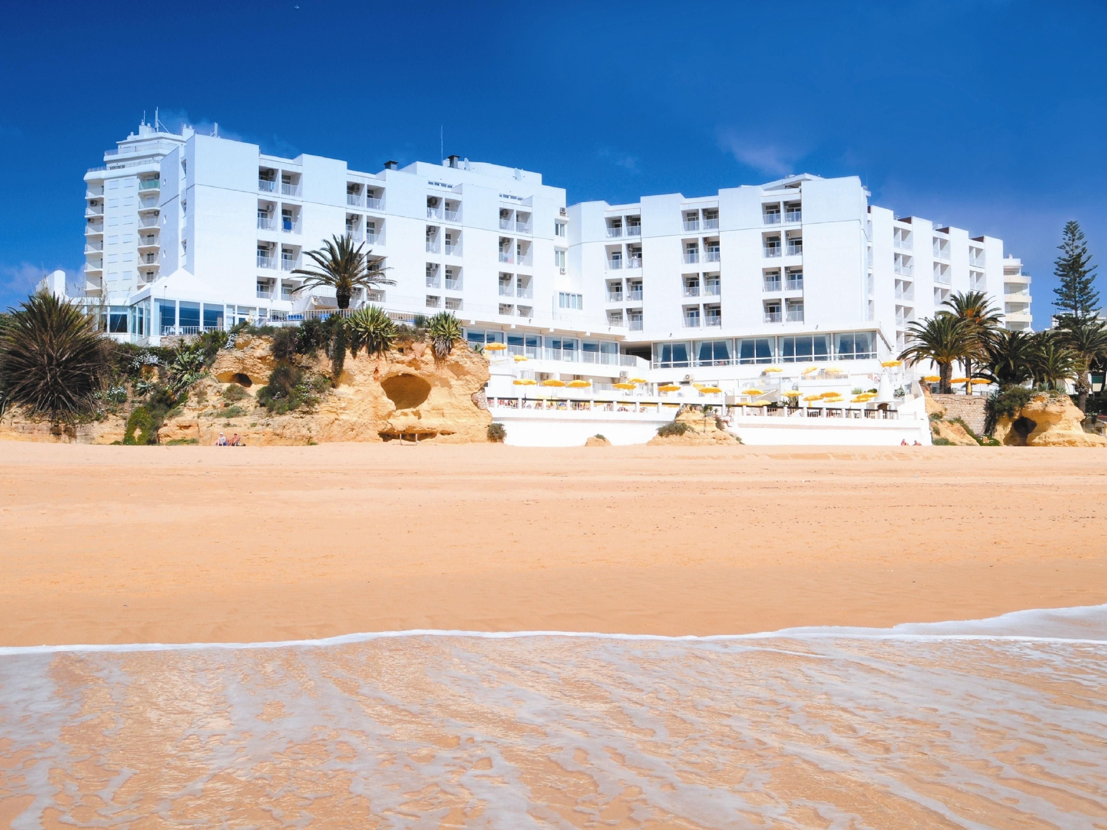 Holiday Inn Hotel Algarve Armacao Pera  Portugal