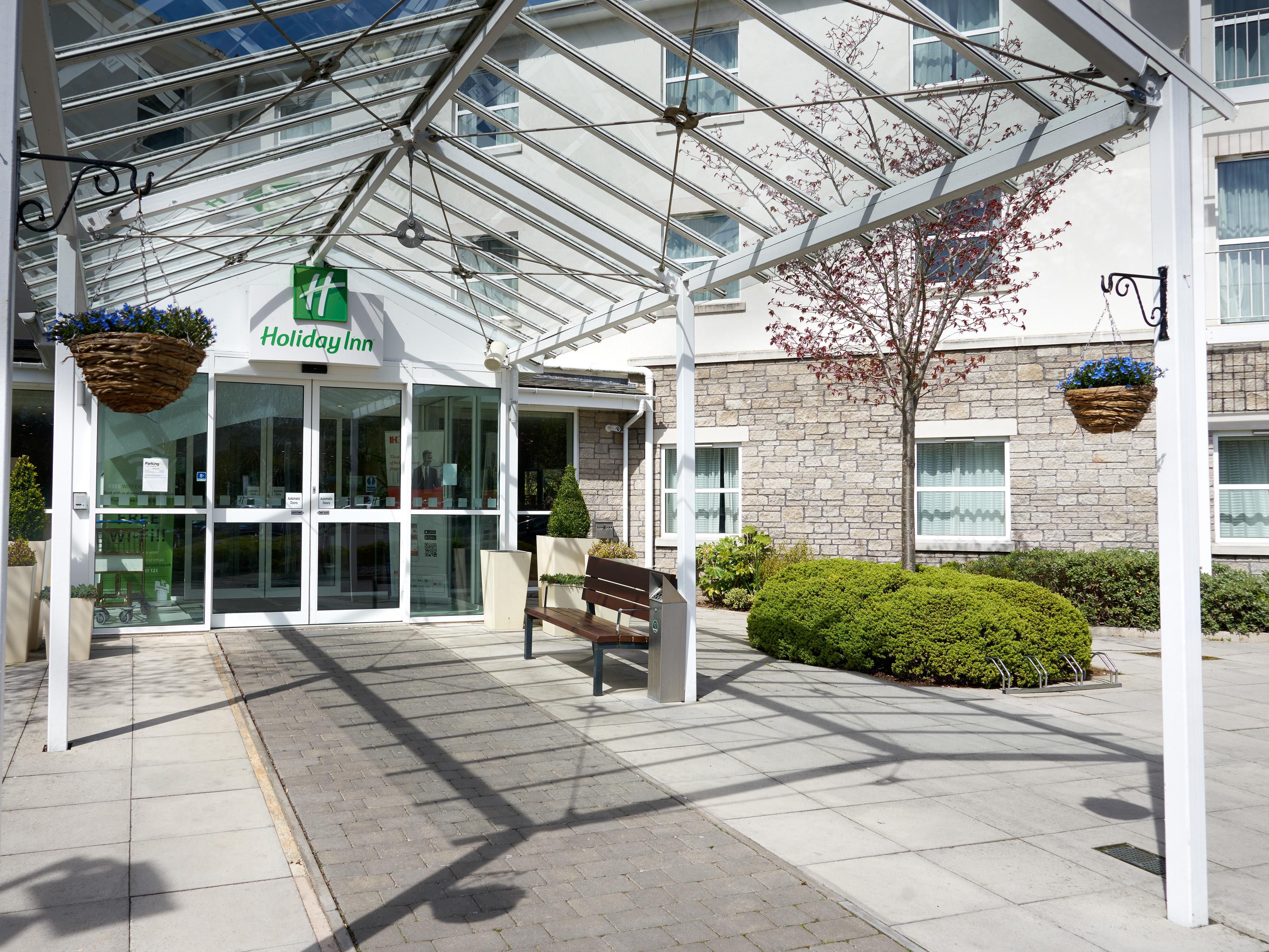 Hotels Near Bristol Airport Holiday Inn Bristol Airport