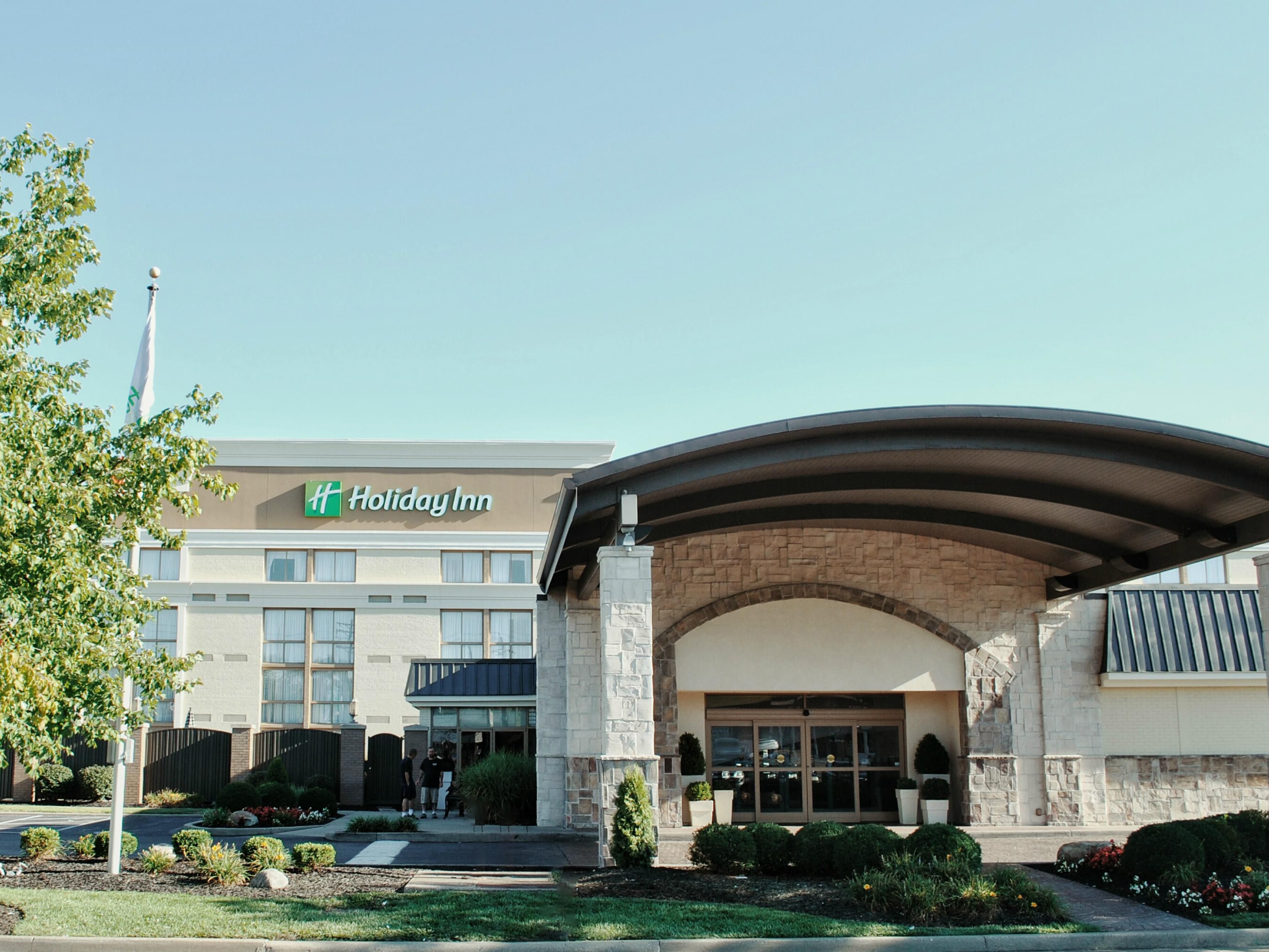 Hotels In Covington Ky Holiday Inn Cincinnati Riverfront