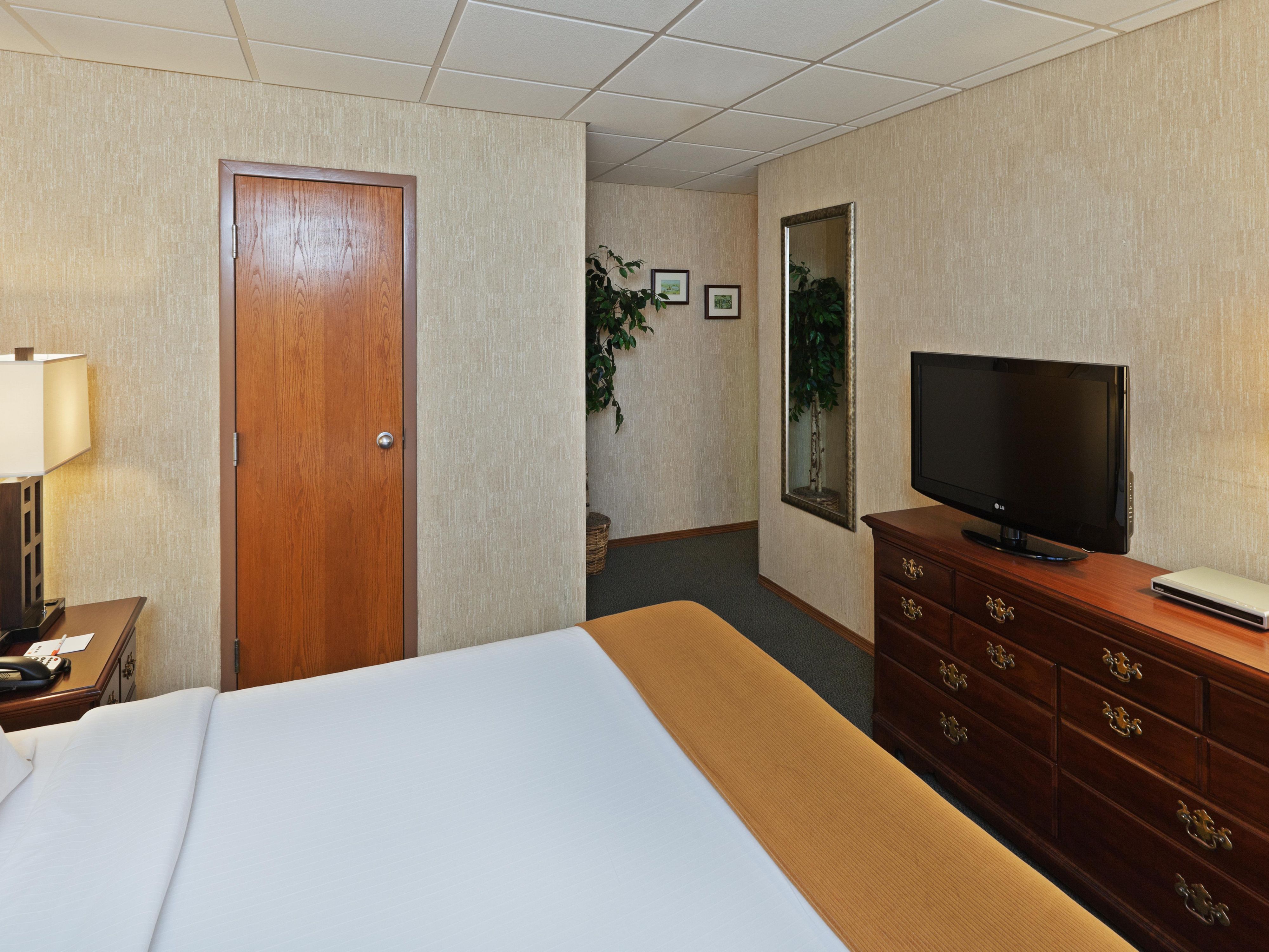 Rooms and Rates for IHG Army Hotels Allin/Aultman Hall at Ft. Sill