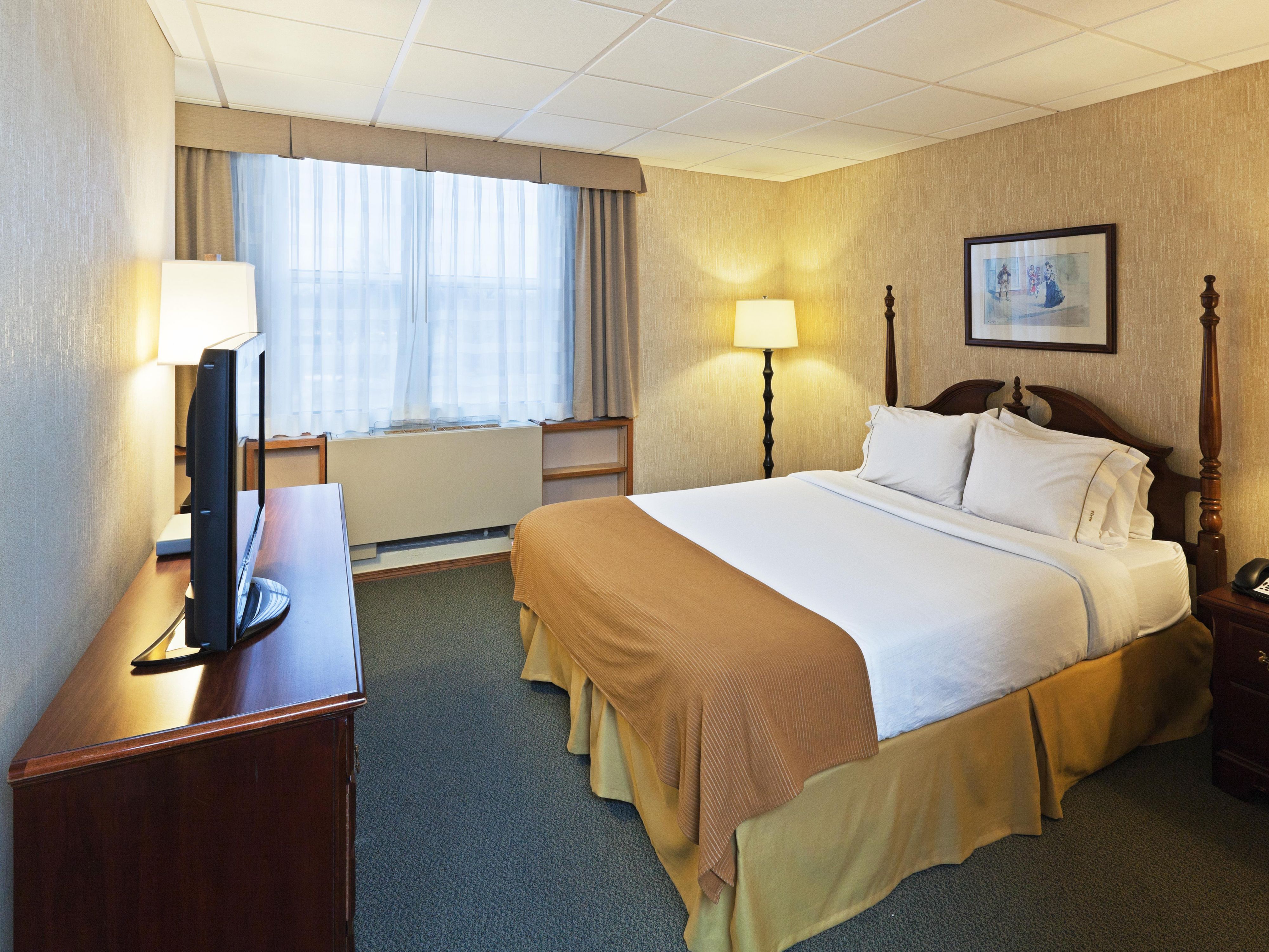 Rooms and Rates for IHG Army Hotels Allin/Aultman Hall at Ft. Sill