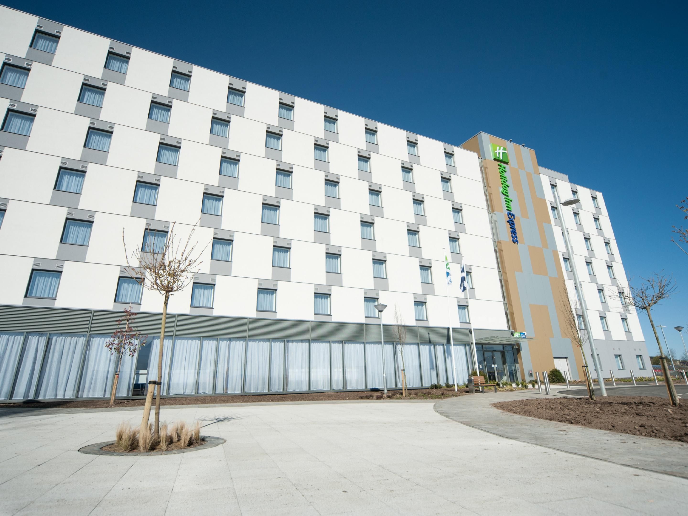 Airport Hotel Holiday Inn Express Aberdeen Airport