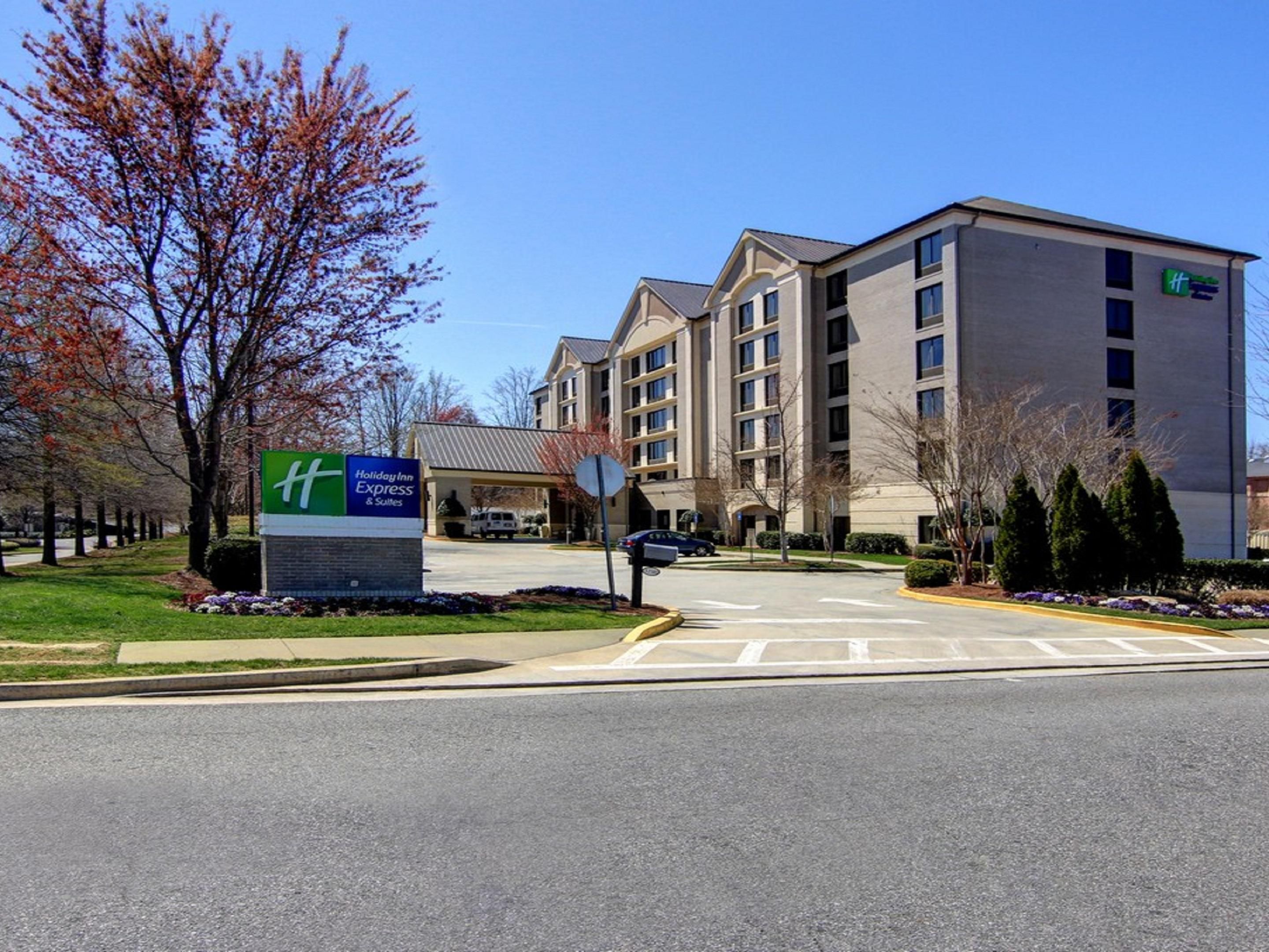 Hotels In Alpharetta Ga Holiday Inn Express Suites Alpharetta