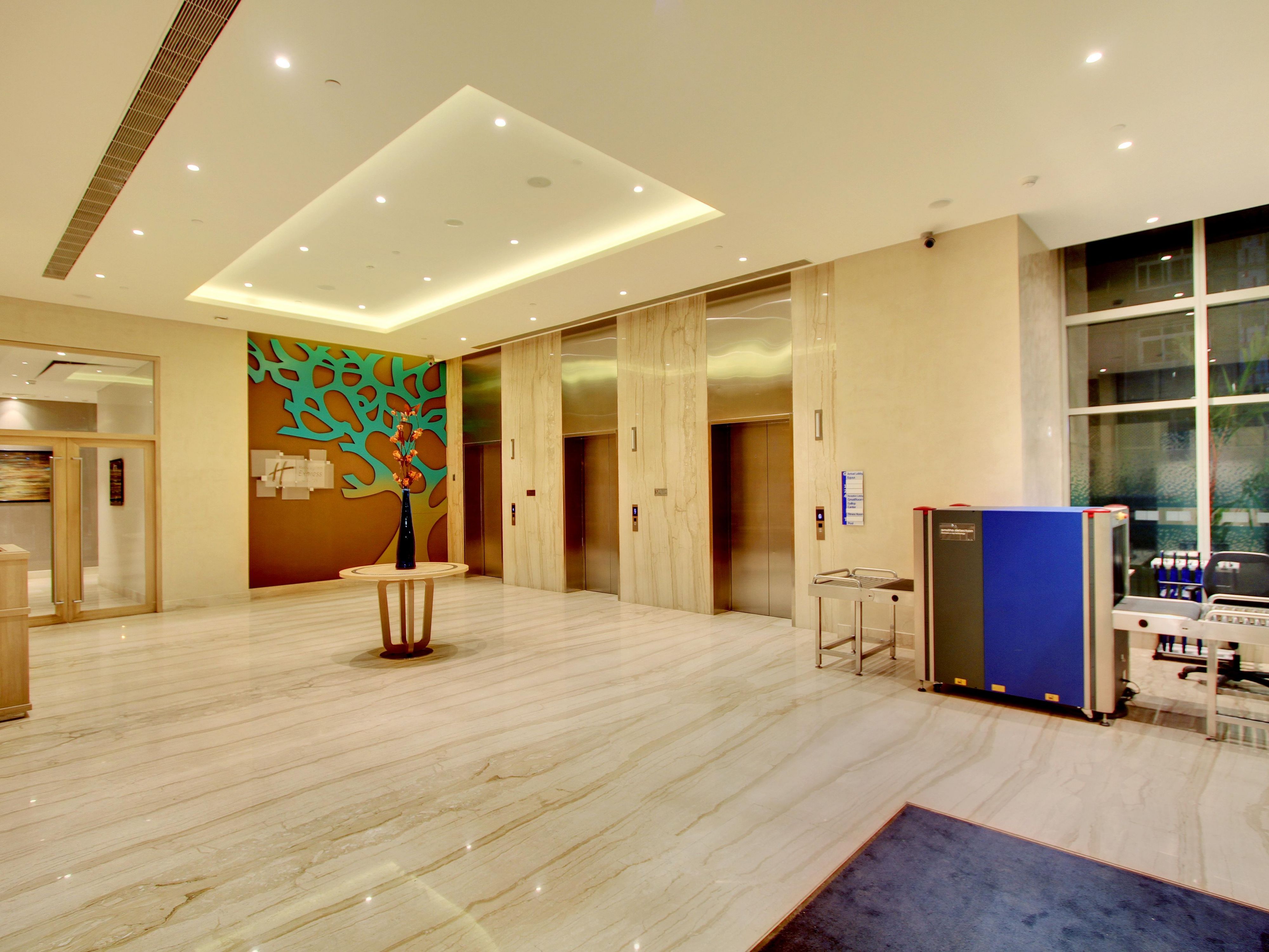 Bengaluru Hotel Reviews Holiday Inn Express Suites Bengaluru