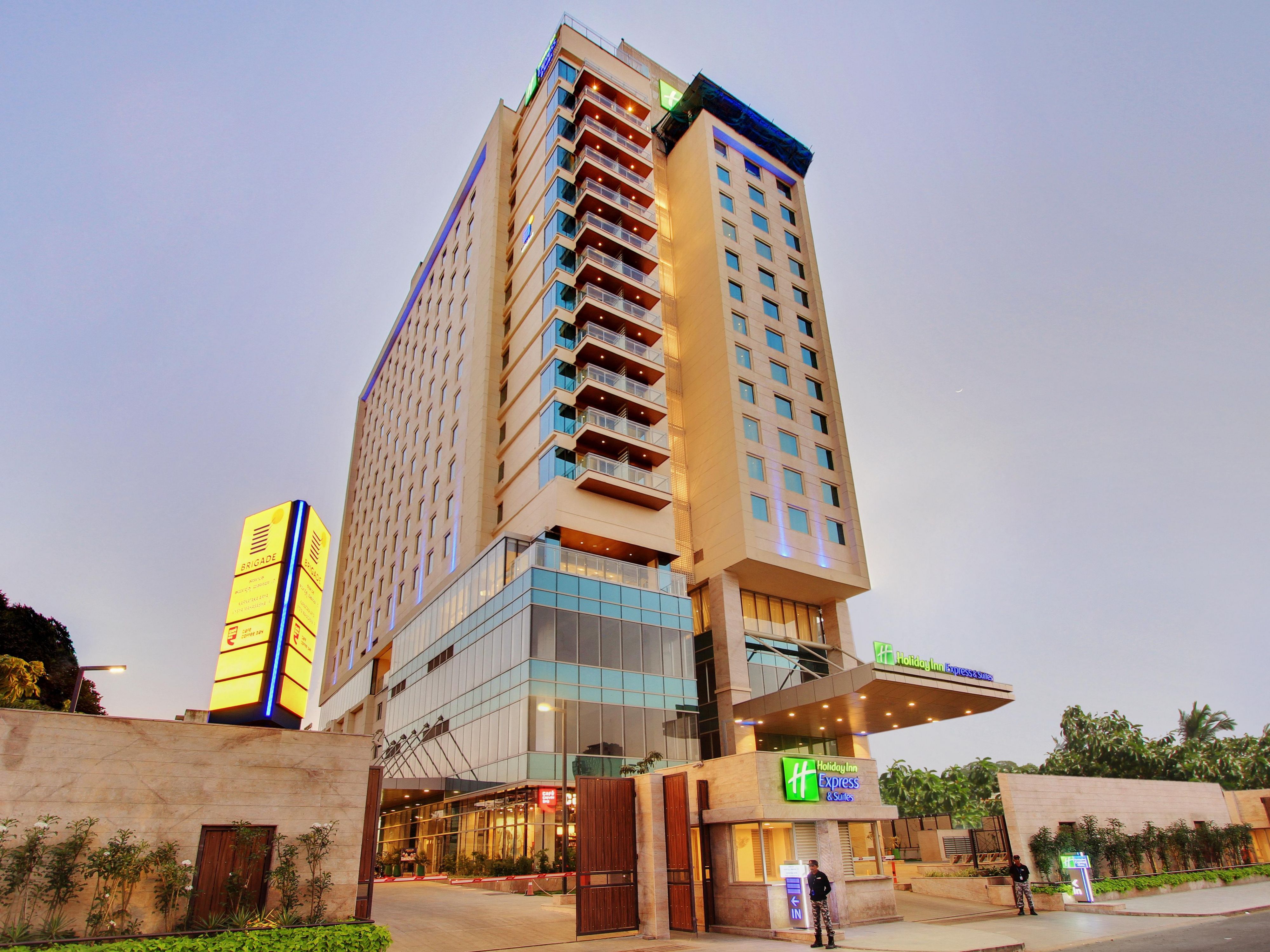 Holiday Inn Express Suites Bengaluru Racecourse Hotel IHG