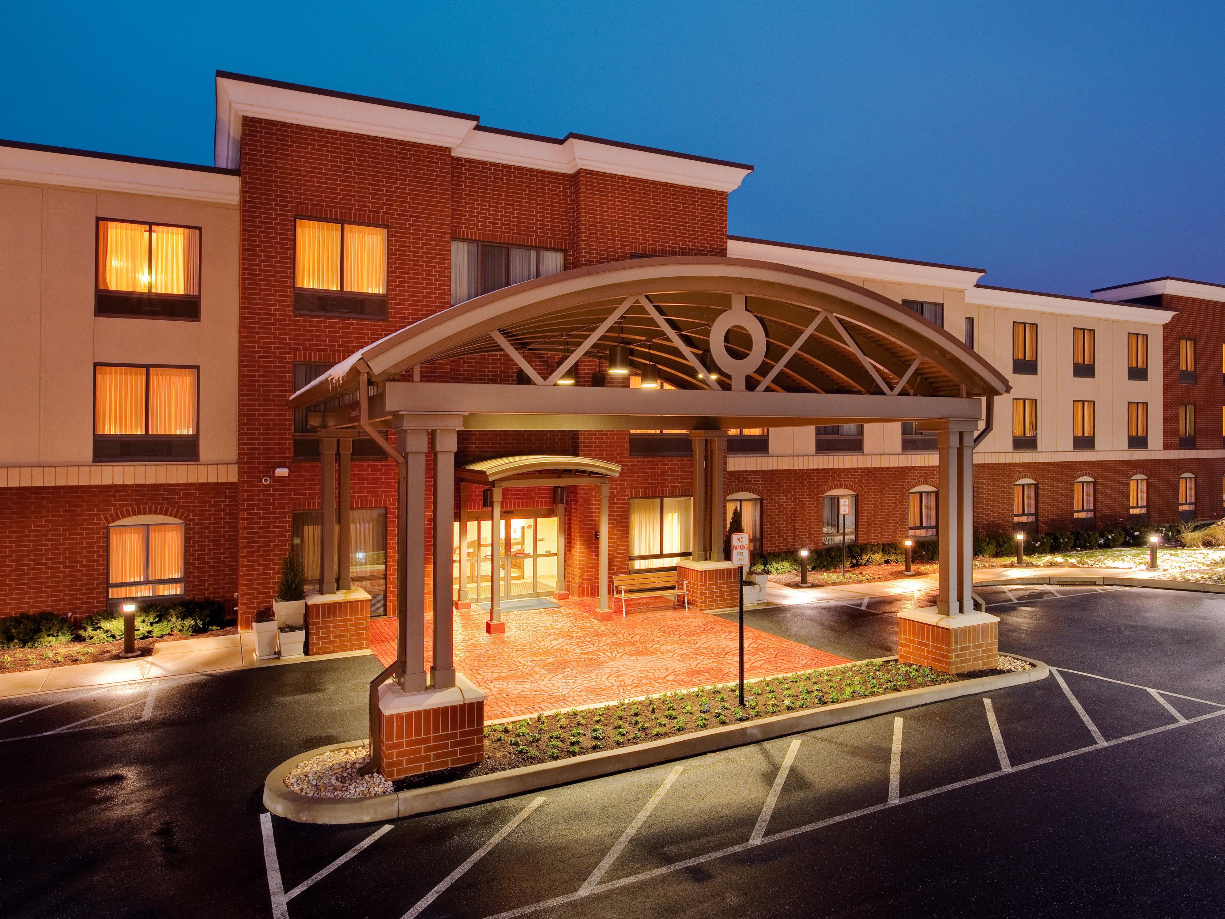 Hotels In Bethlehem Pa Holiday Inn Express Suites Bethlehem