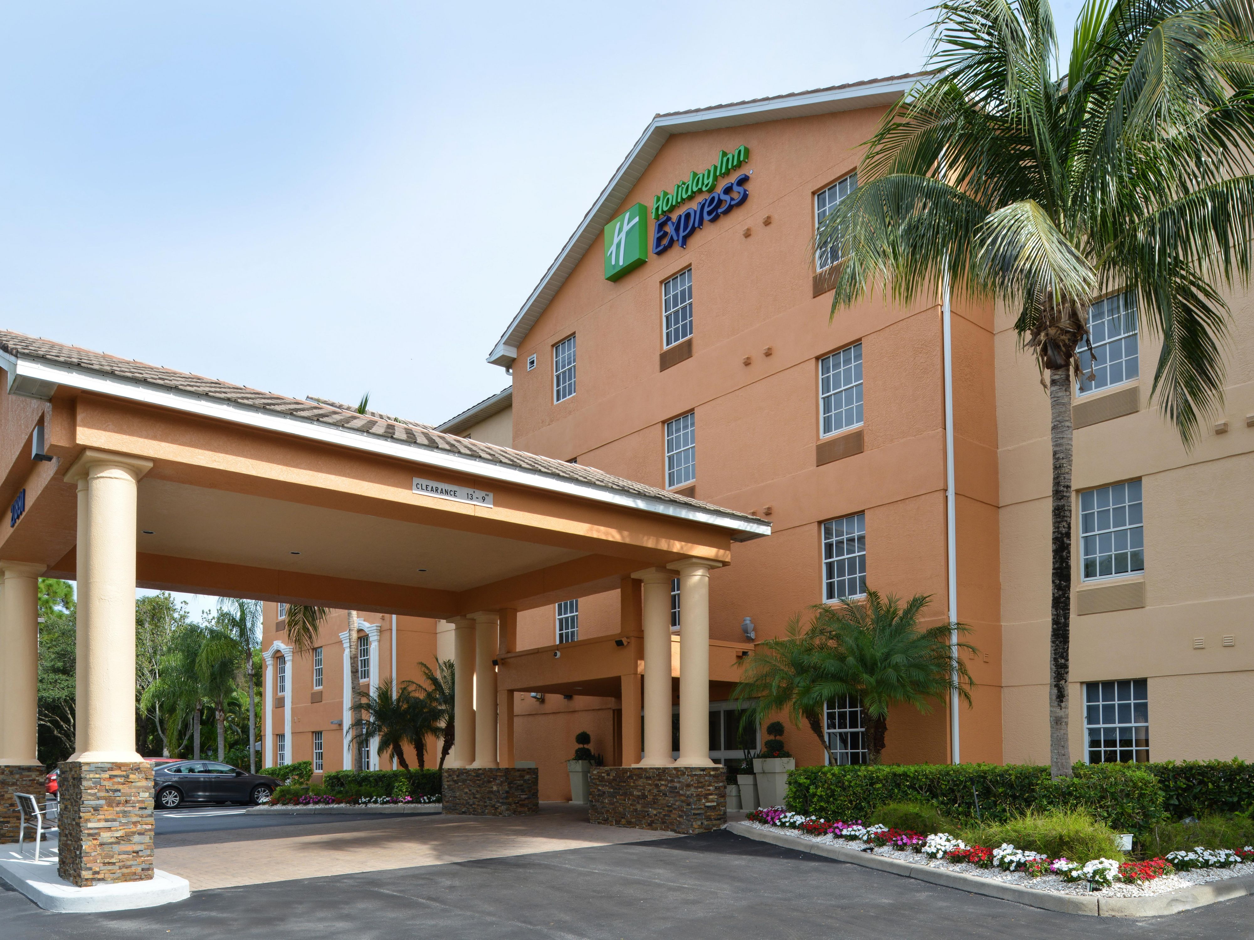 Bonita Springs Florida Hotel Holiday Inn Express Suites