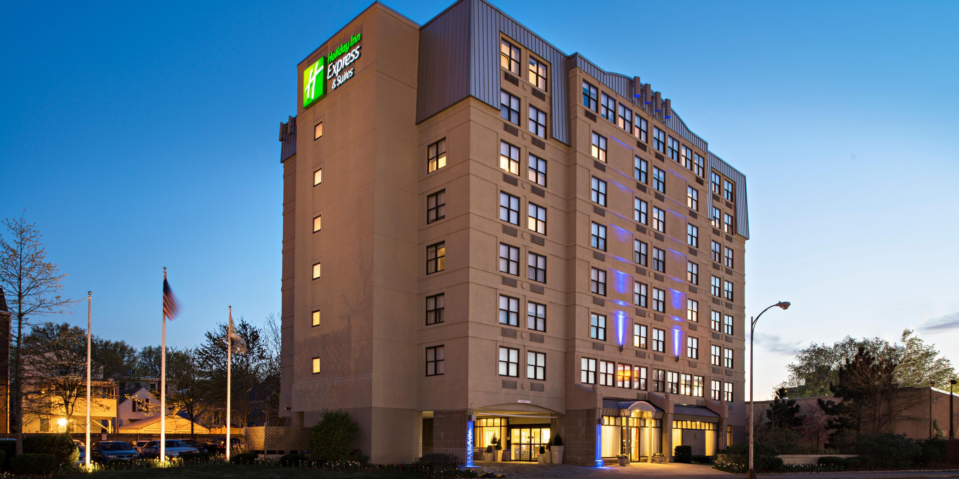 Holiday Inn Express & Suites Boston - Cambridge