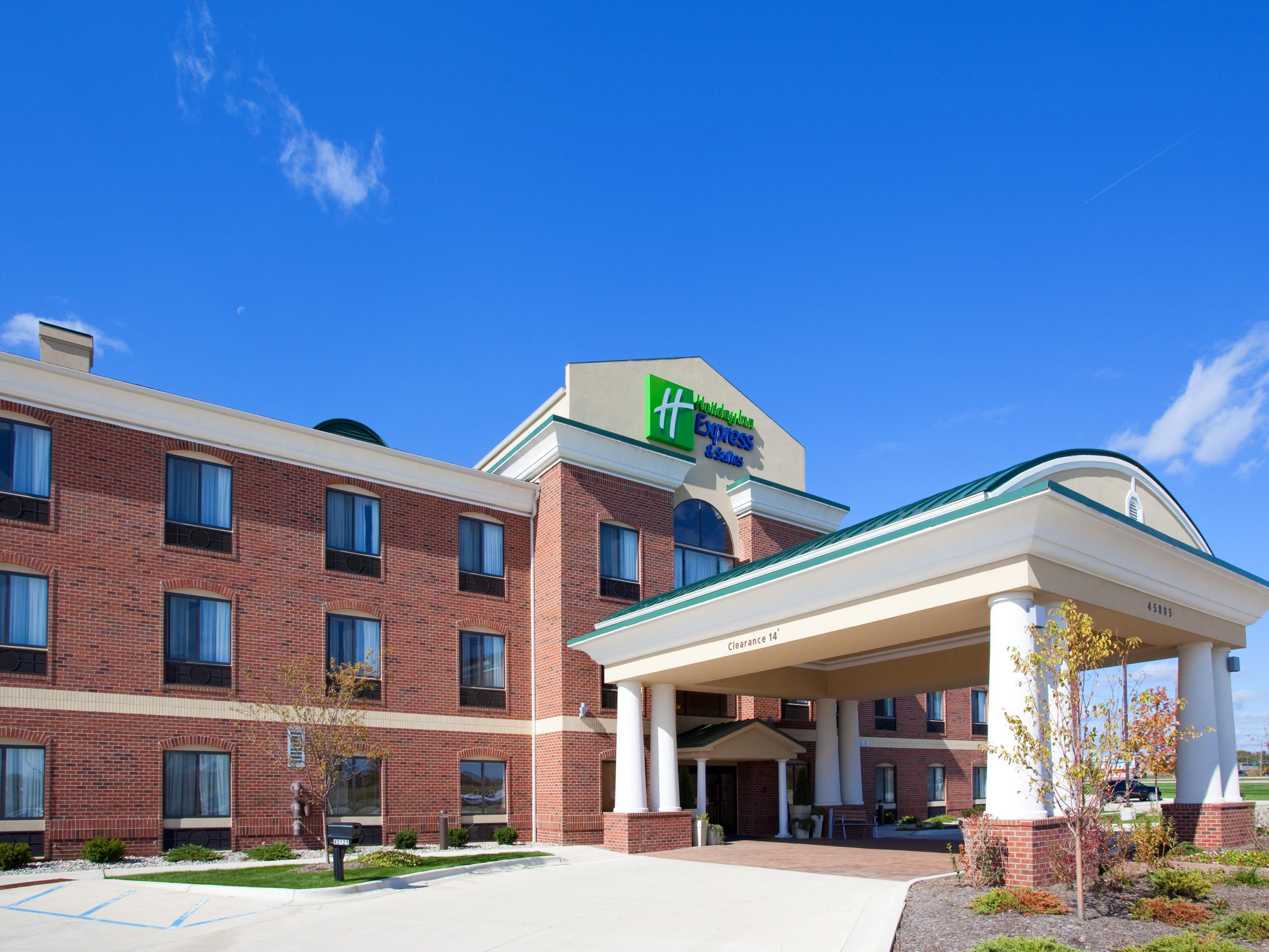 Hotels In Chesterfield Mi Holiday Inn Express Suites