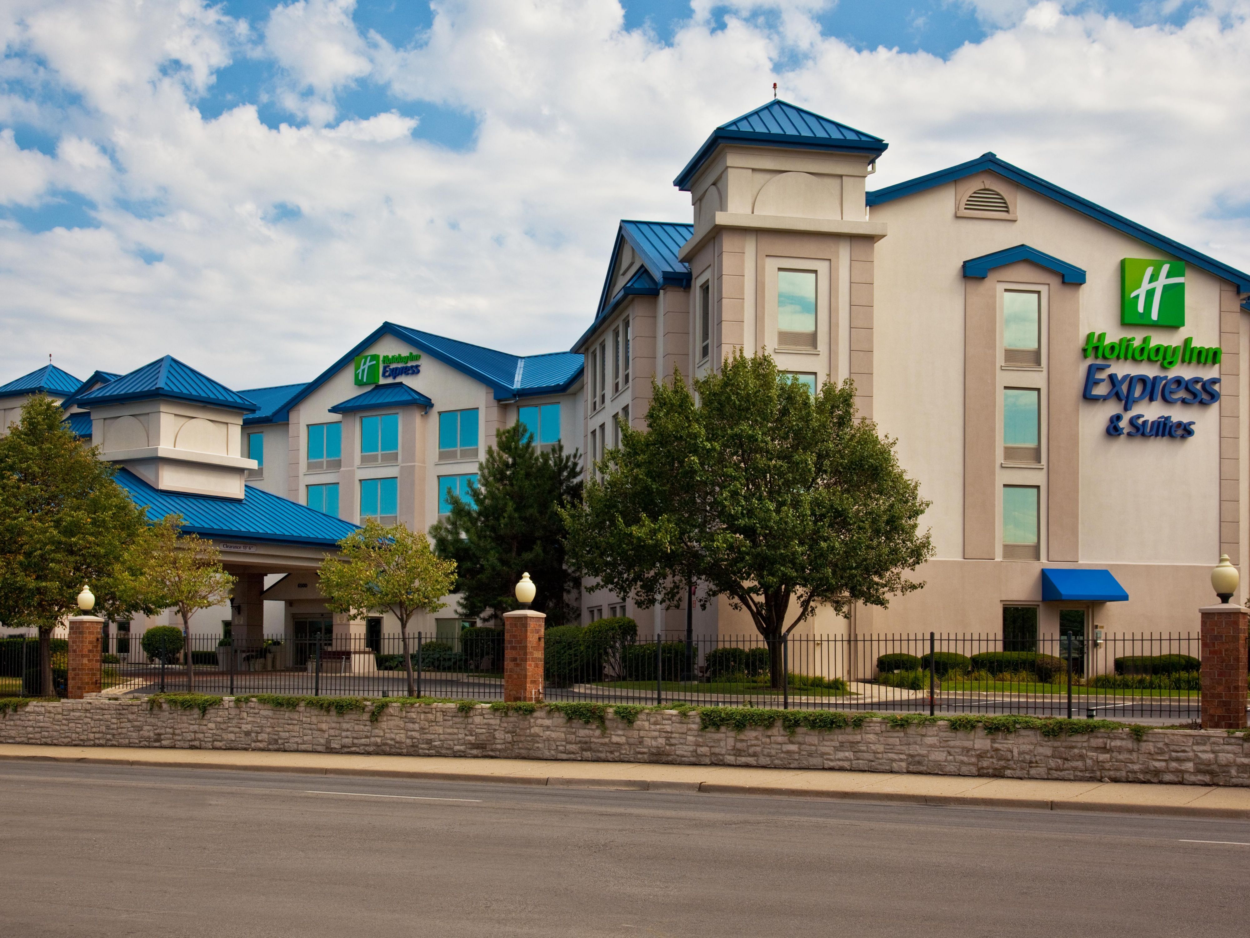 Hotels Near Midway Airport Holiday Inn Express Suites