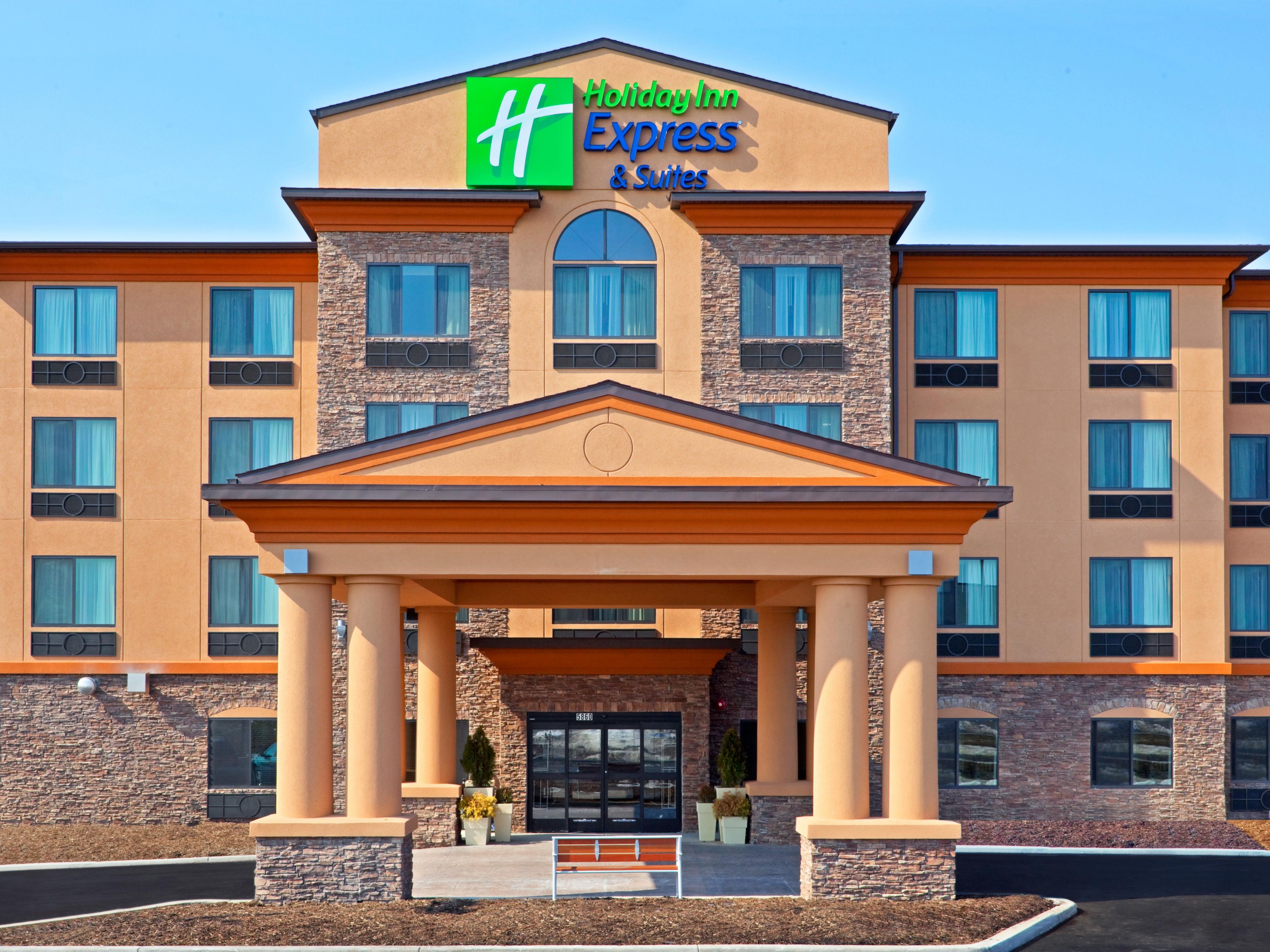 Syracuse Airport Hotel Holiday Inn Express Suites Syracuse
