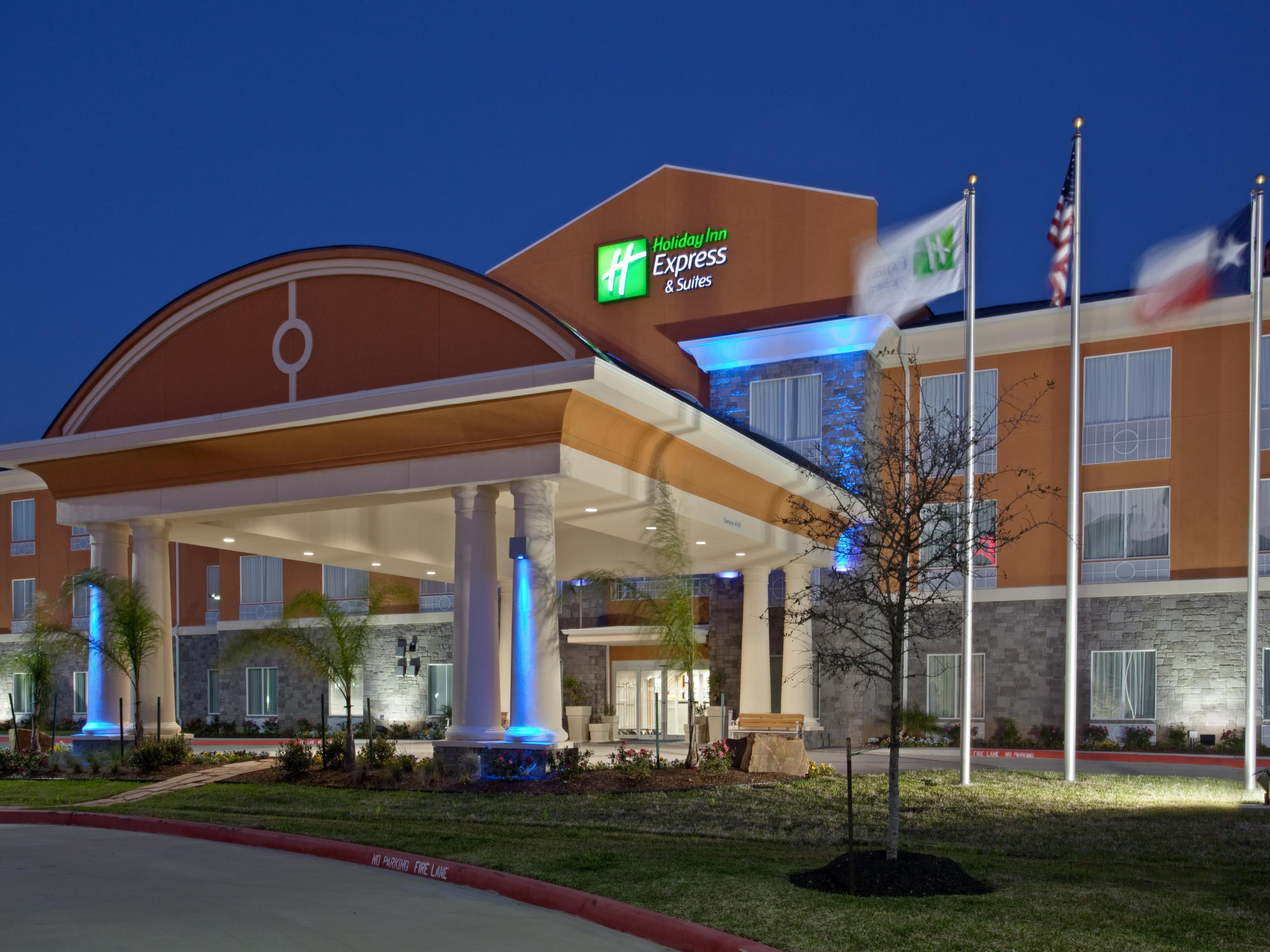 Affordable Hotels In Clute Tx Holiday Inn Express Suites