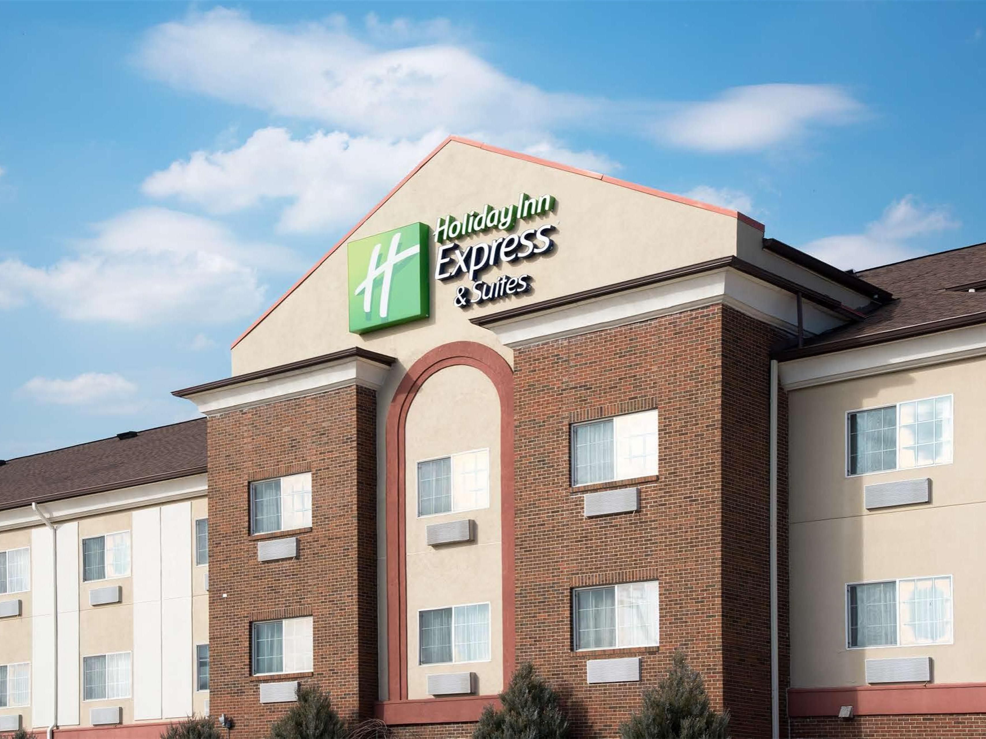 Holiday Inn Express Suites Danville Hotel By Ihg