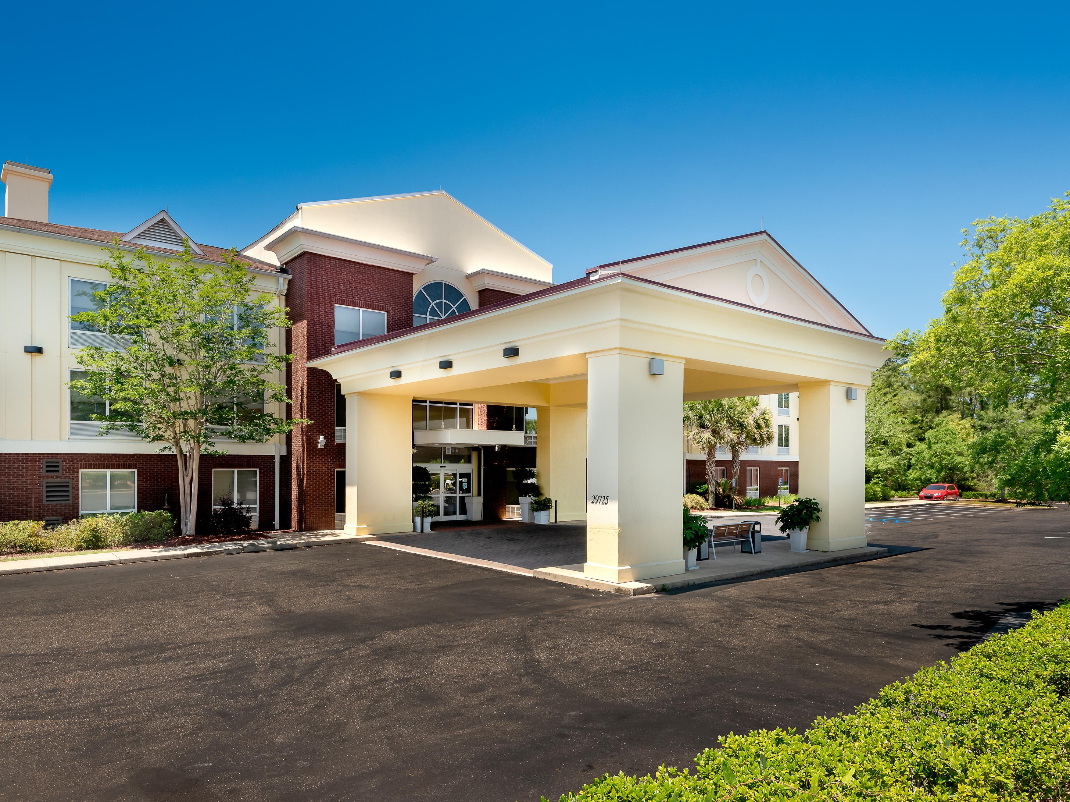 Holiday Inn Express Suites Daphne Spanish Fort Area Hotel In