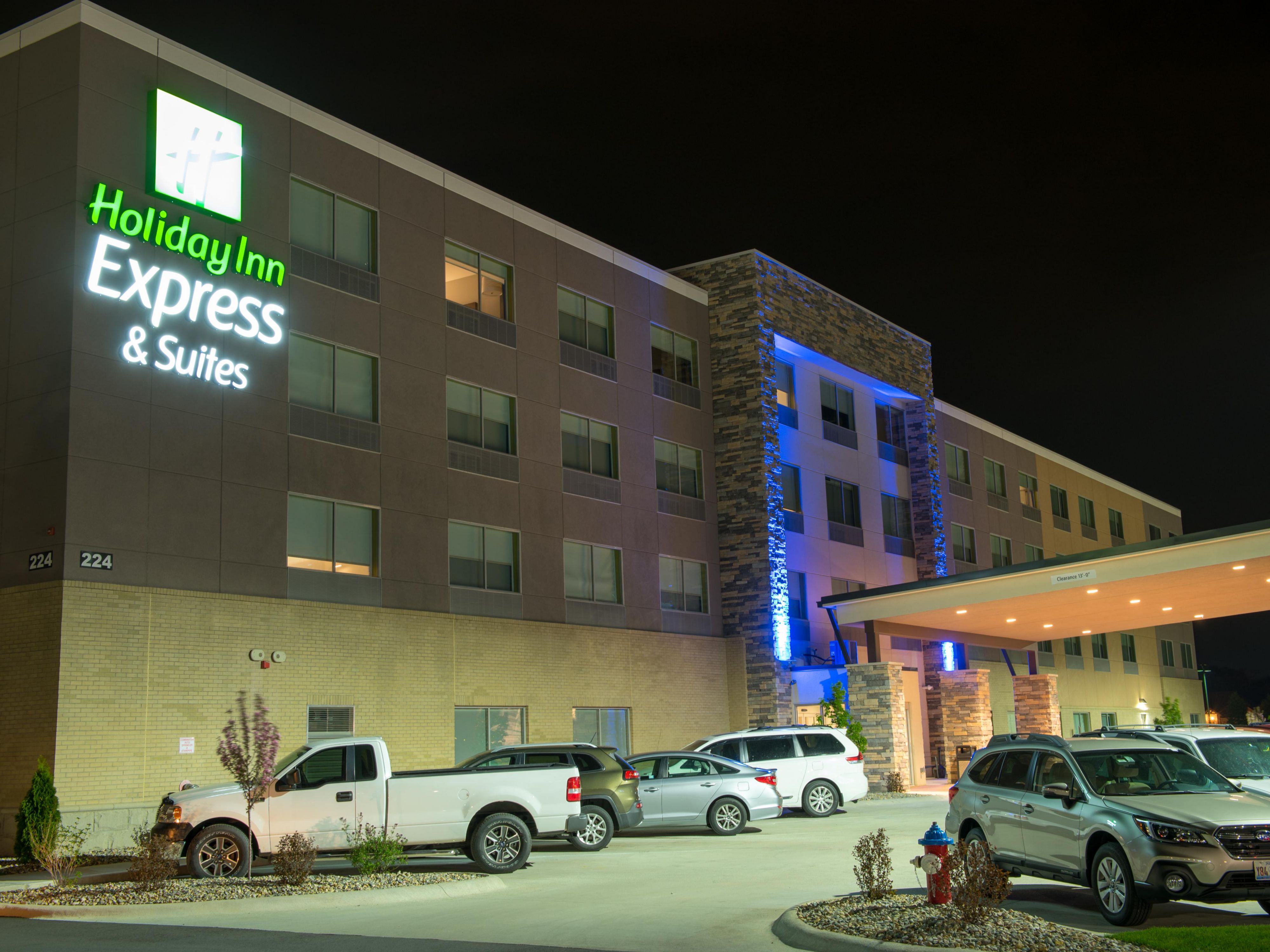 Hotels In Downtown Dayton Oh Holiday Inn Express Suites