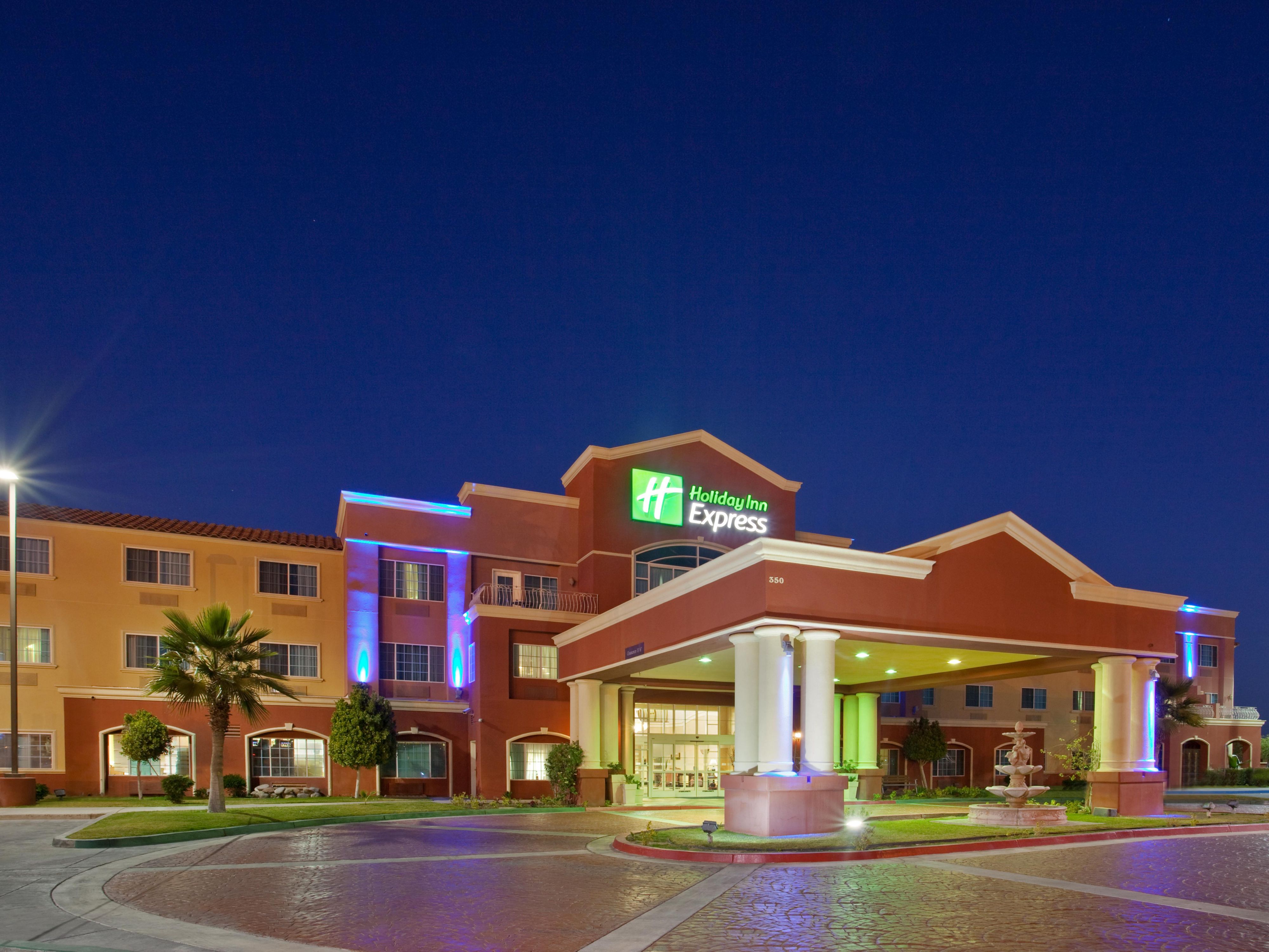 Hotels Centro  Holiday Inn Express Centro IHG