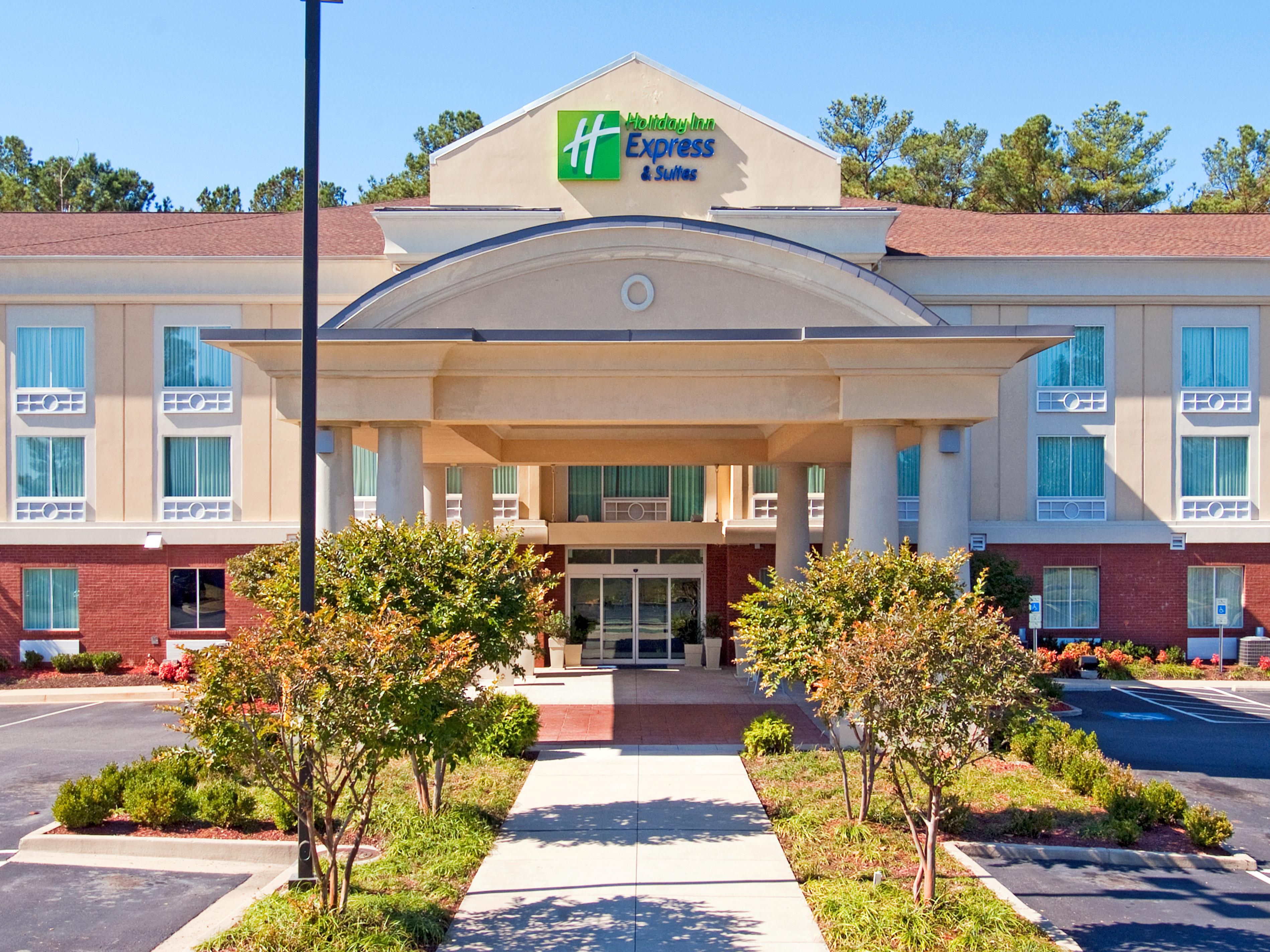 Holiday Inn Express & Suites Emporia Hotel by IHG
