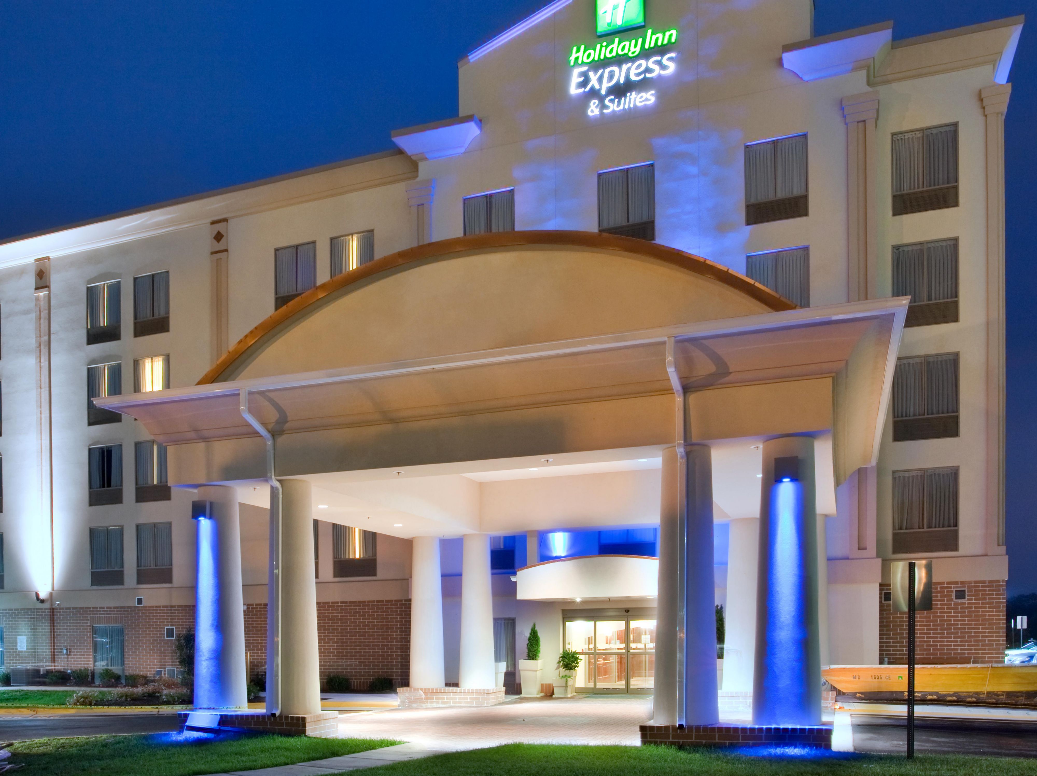 Holiday Inn Express Suites Fredericksburg Hotel By Ihg