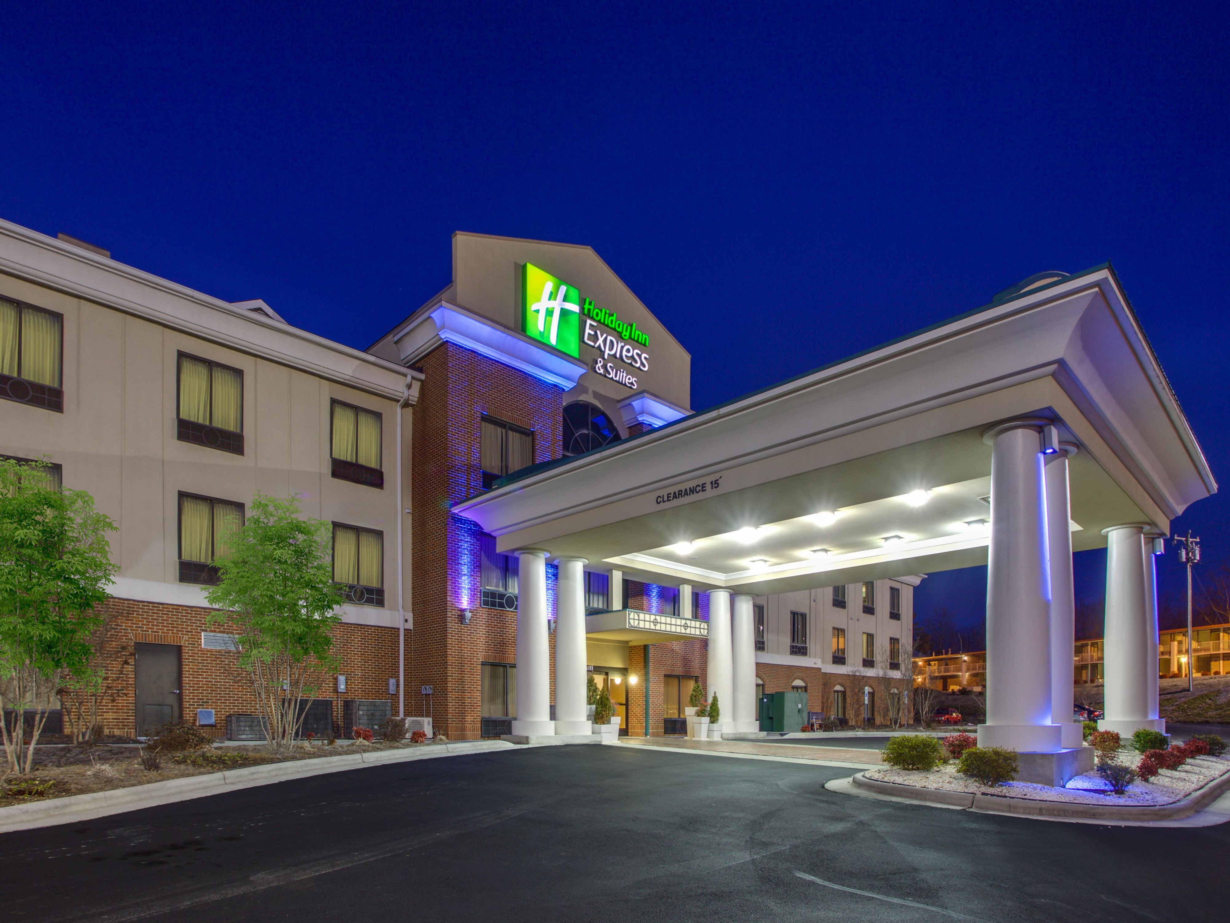 Hotels Near Greensboro Coliseum Holiday Inn Express Suites