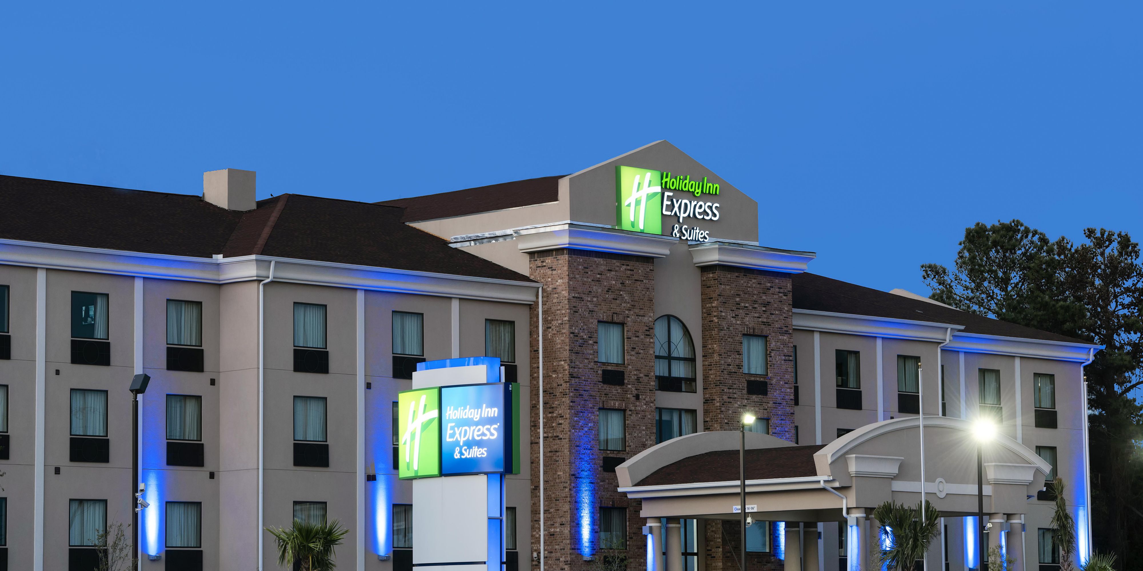 Holiday Inn Express & Suites Houston Norte - Área IAH