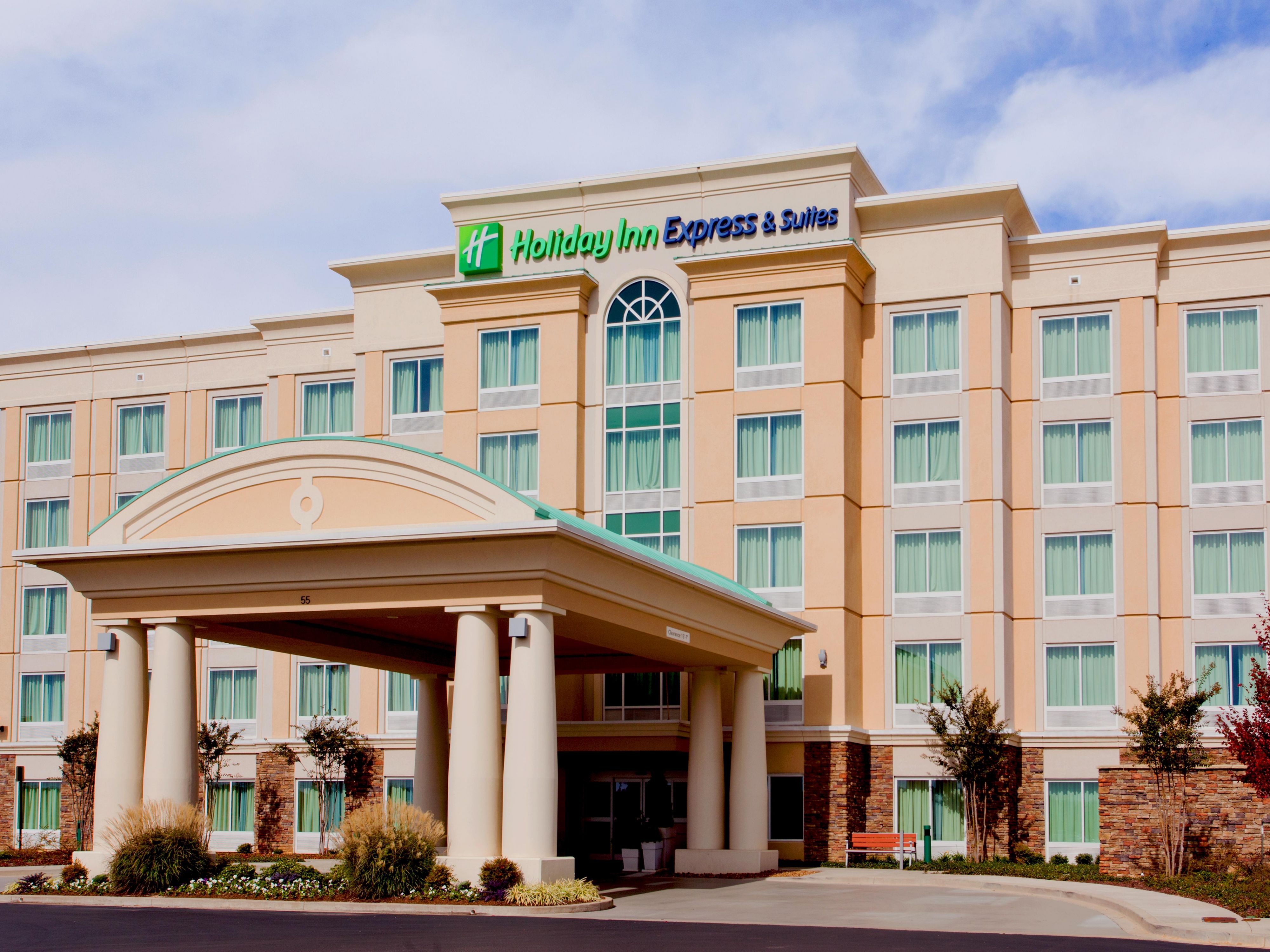 Holiday Inn Express Suites Jackson Northeast Hotel By Ihg