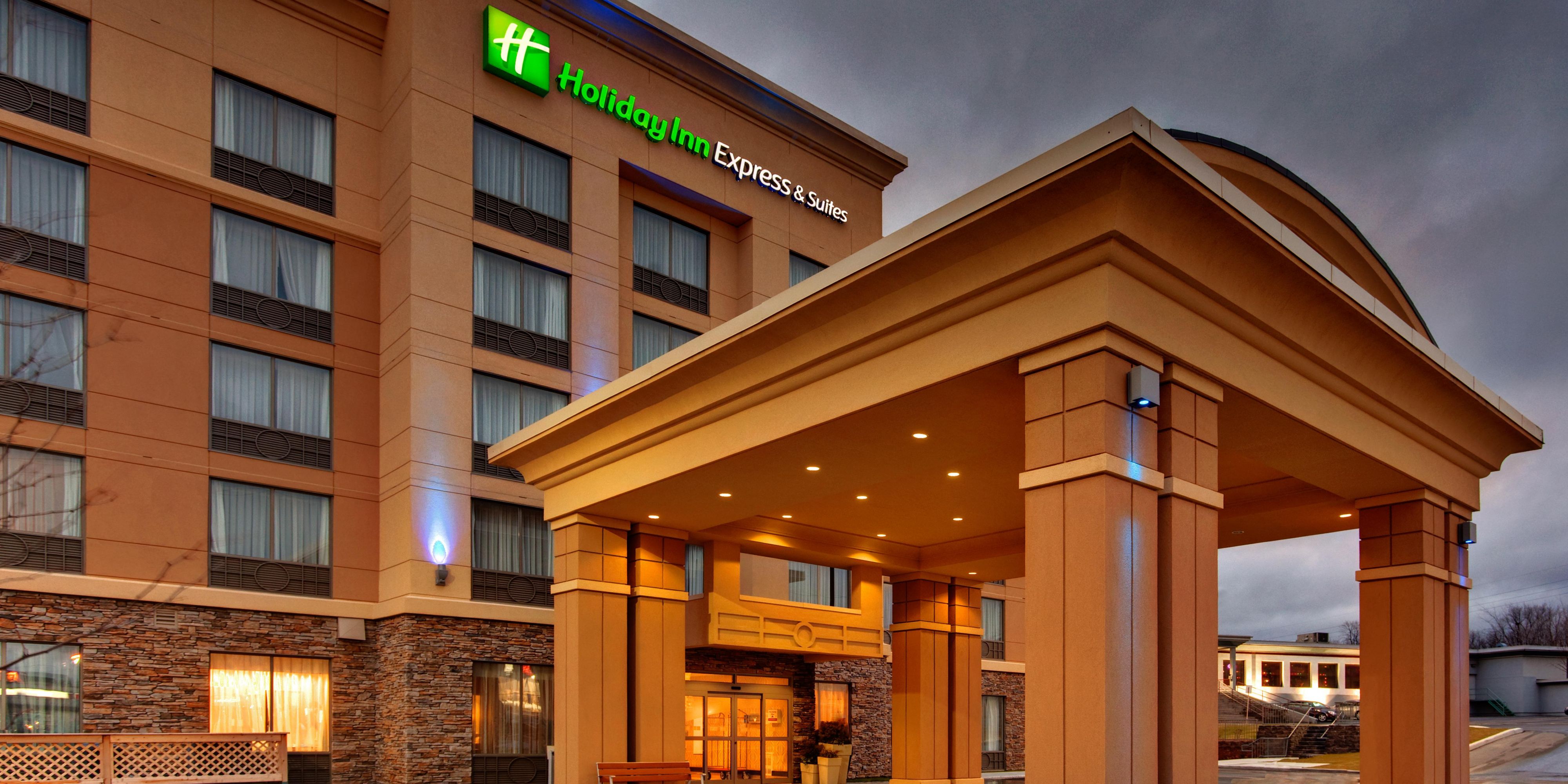 Holiday Inn Express & Suites Kingston Central