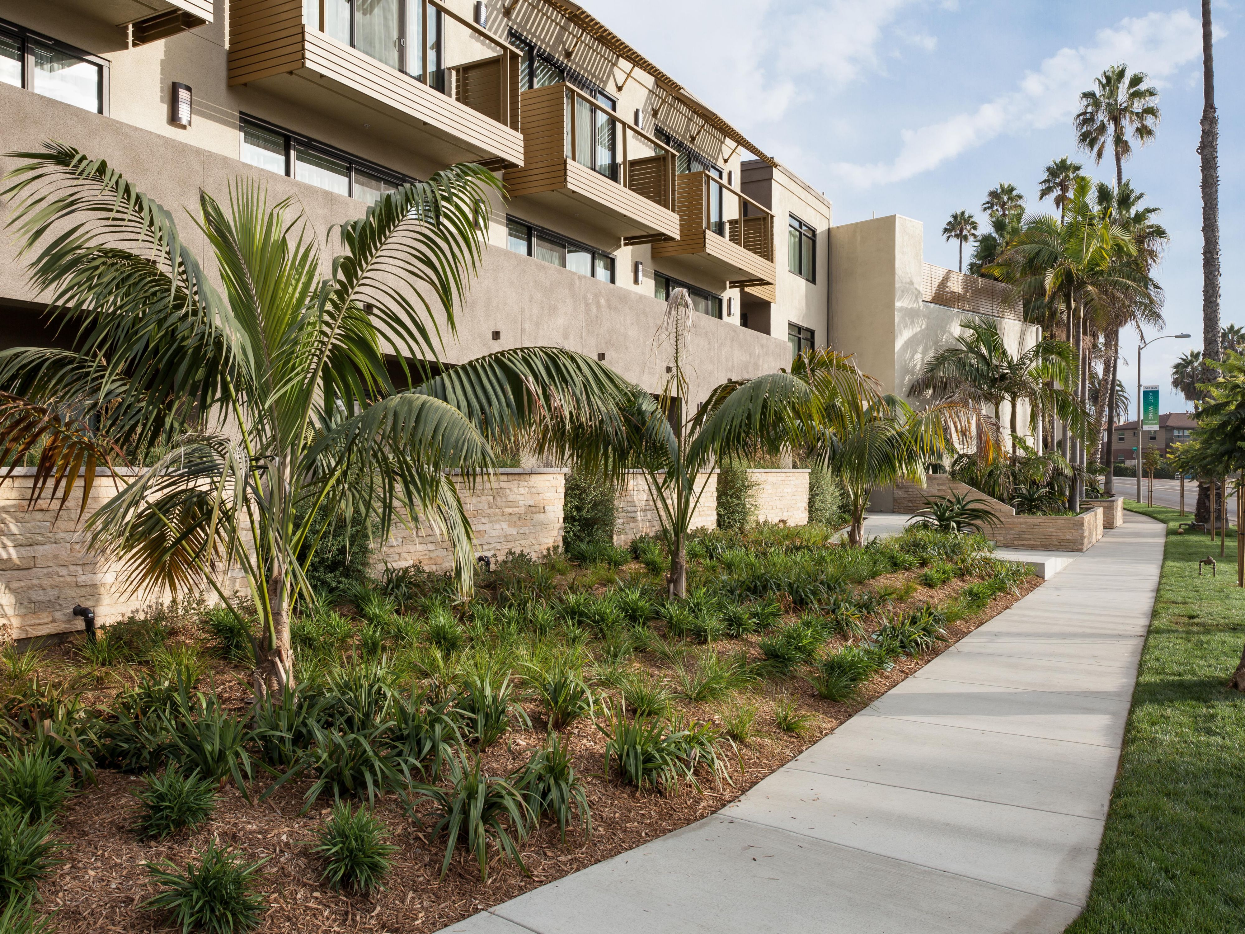 Hotels in La Jolla, CA Holiday Inn Express & Suites La Jolla Beach Area