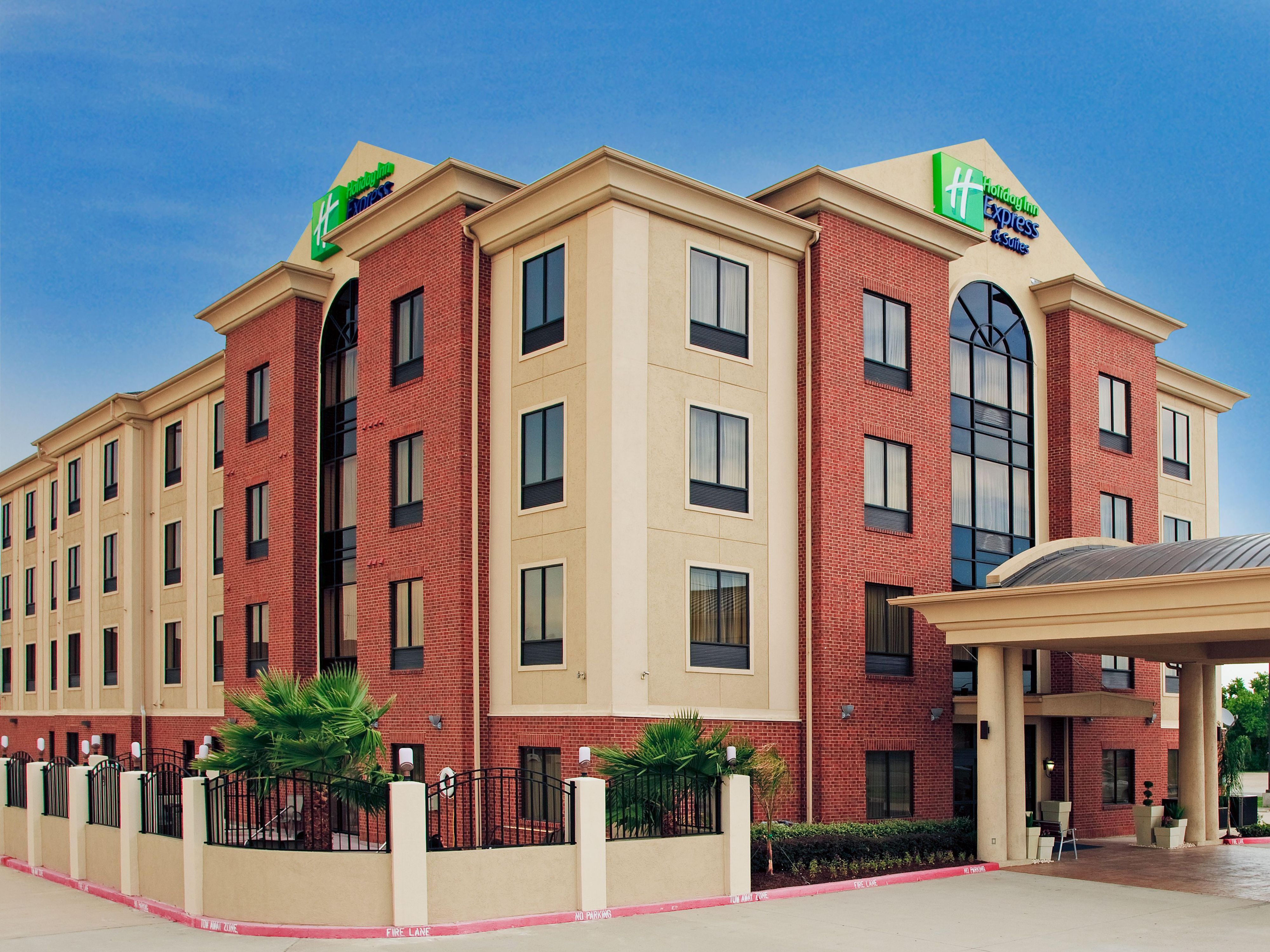 Hotels In La Porte Tx Near Nasa Houston Holiday Inn Express