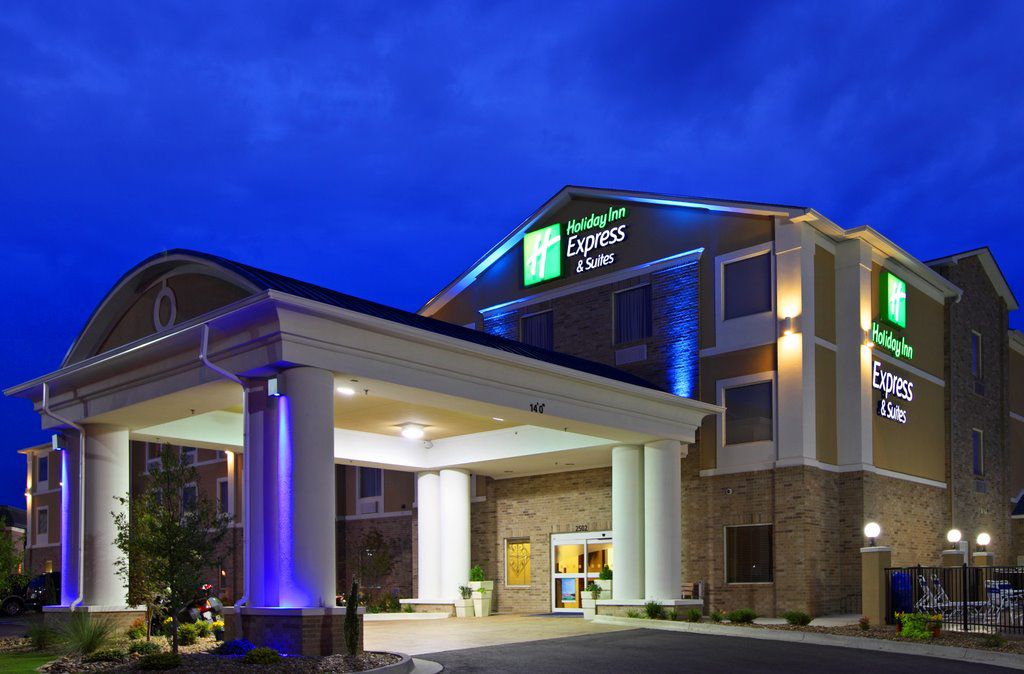 Holiday Inn Express & Suites Loma Linda- San Bernardino S