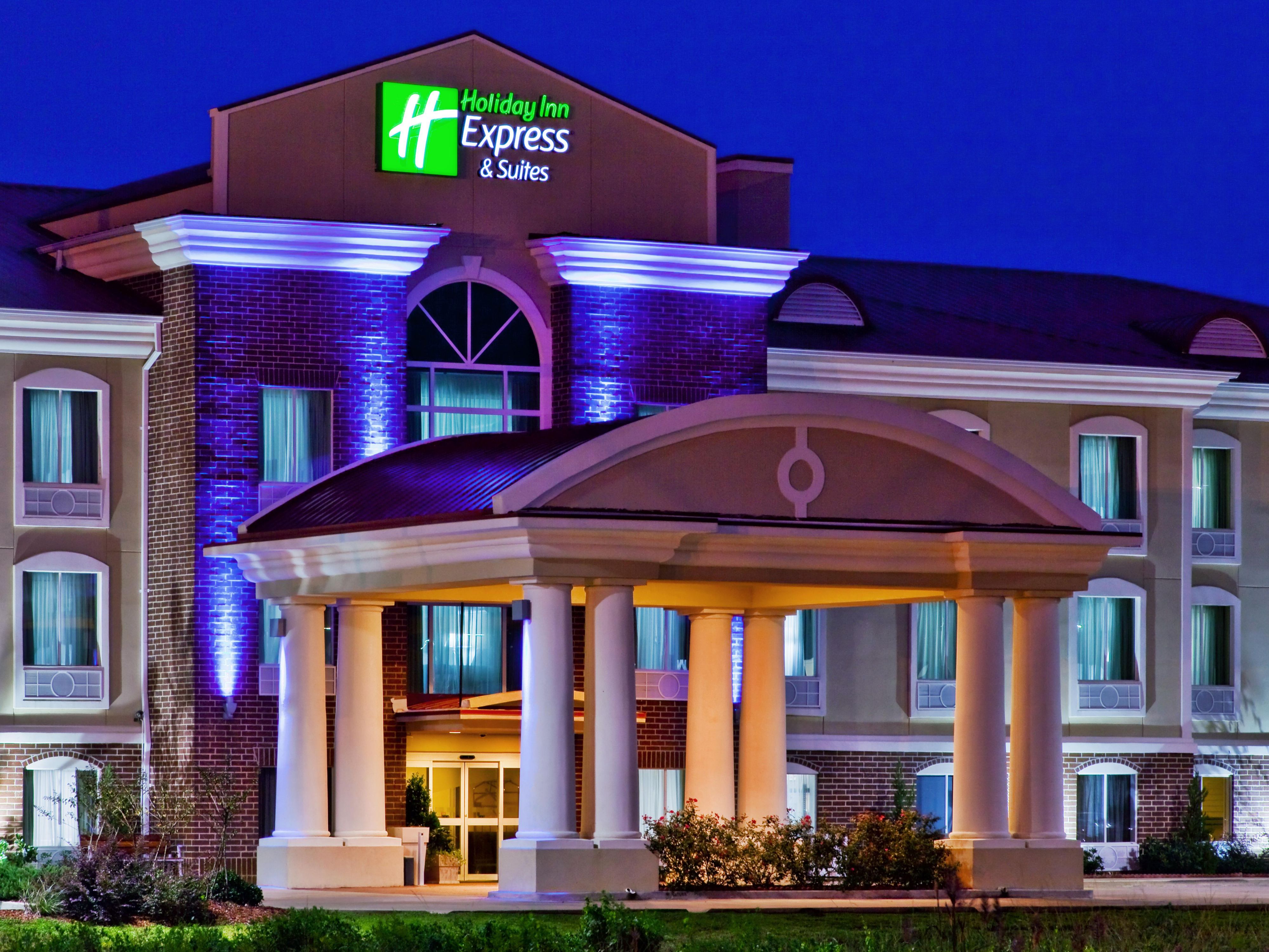 Holiday Inn Express & Suites Magee Hotel by IHG