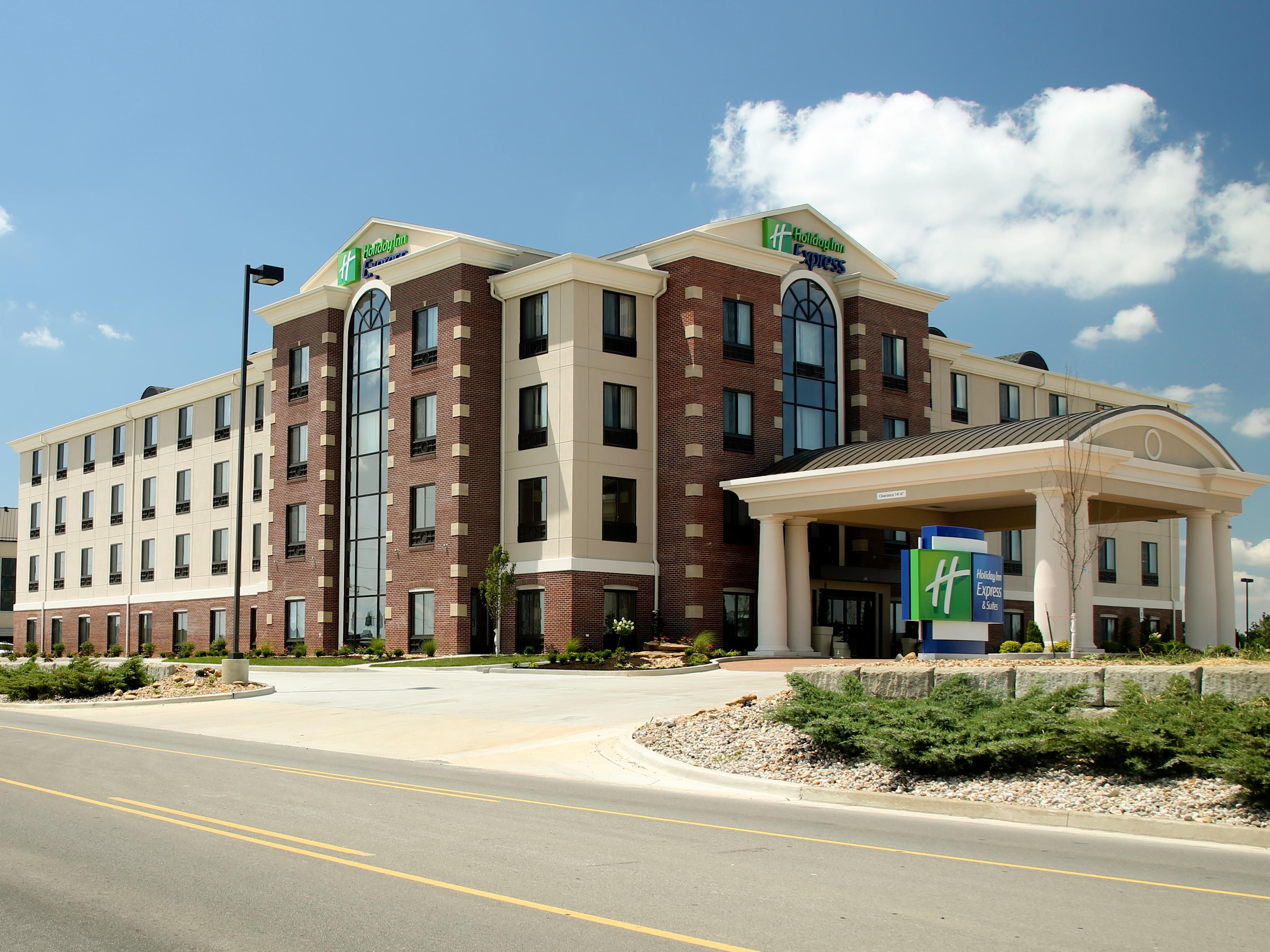 Holiday Inn Express Holiday Inn Express Suites Marion Hotel By Ihg