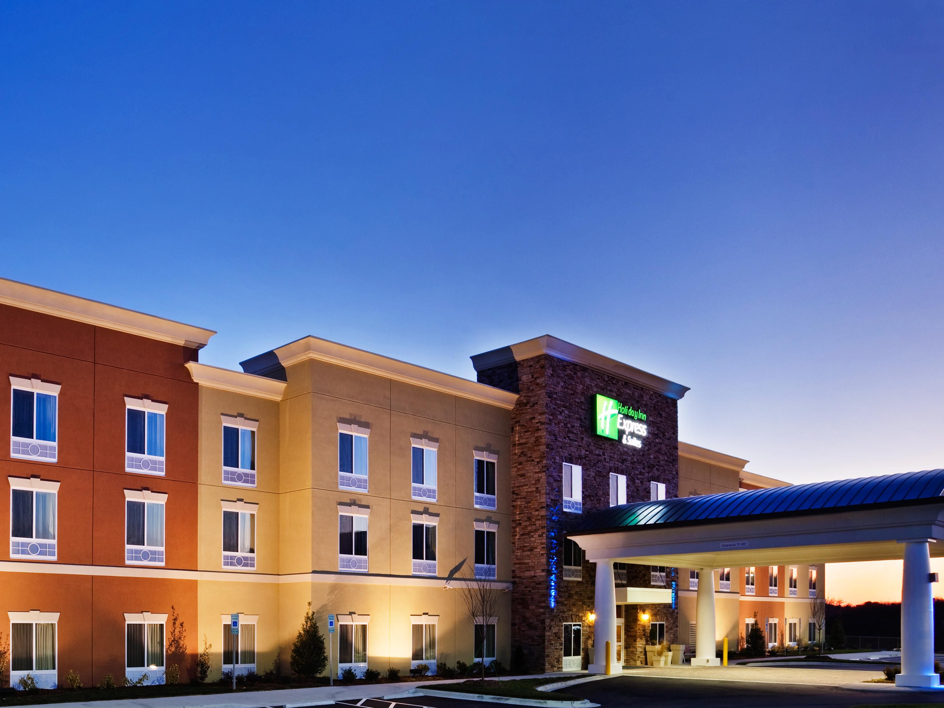 Hotels In Matthews Nc Holiday Inn Express Suites Charlotte