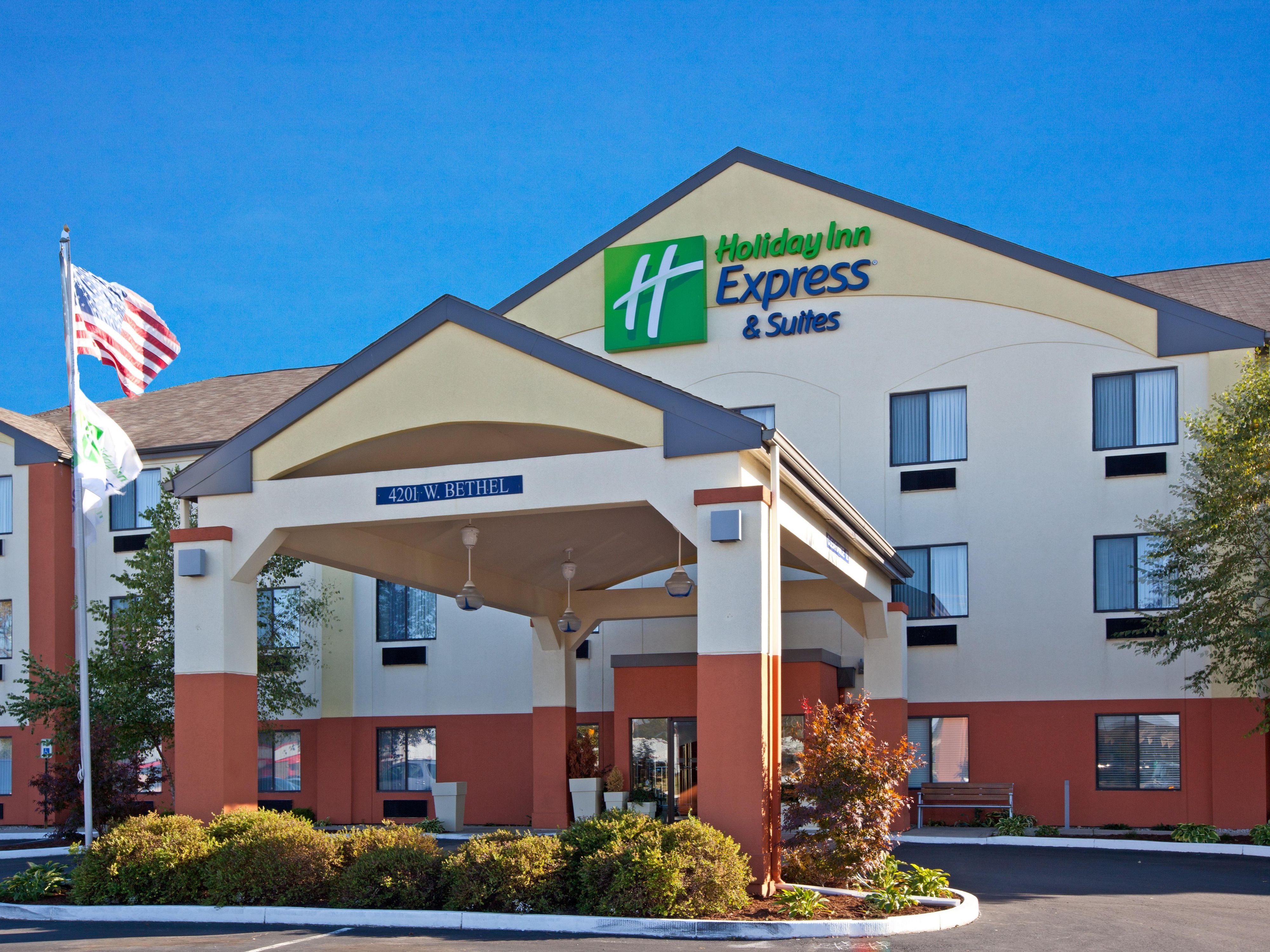 Hotels In Muncie Indiana Holiday Inn Express Suites Muncie