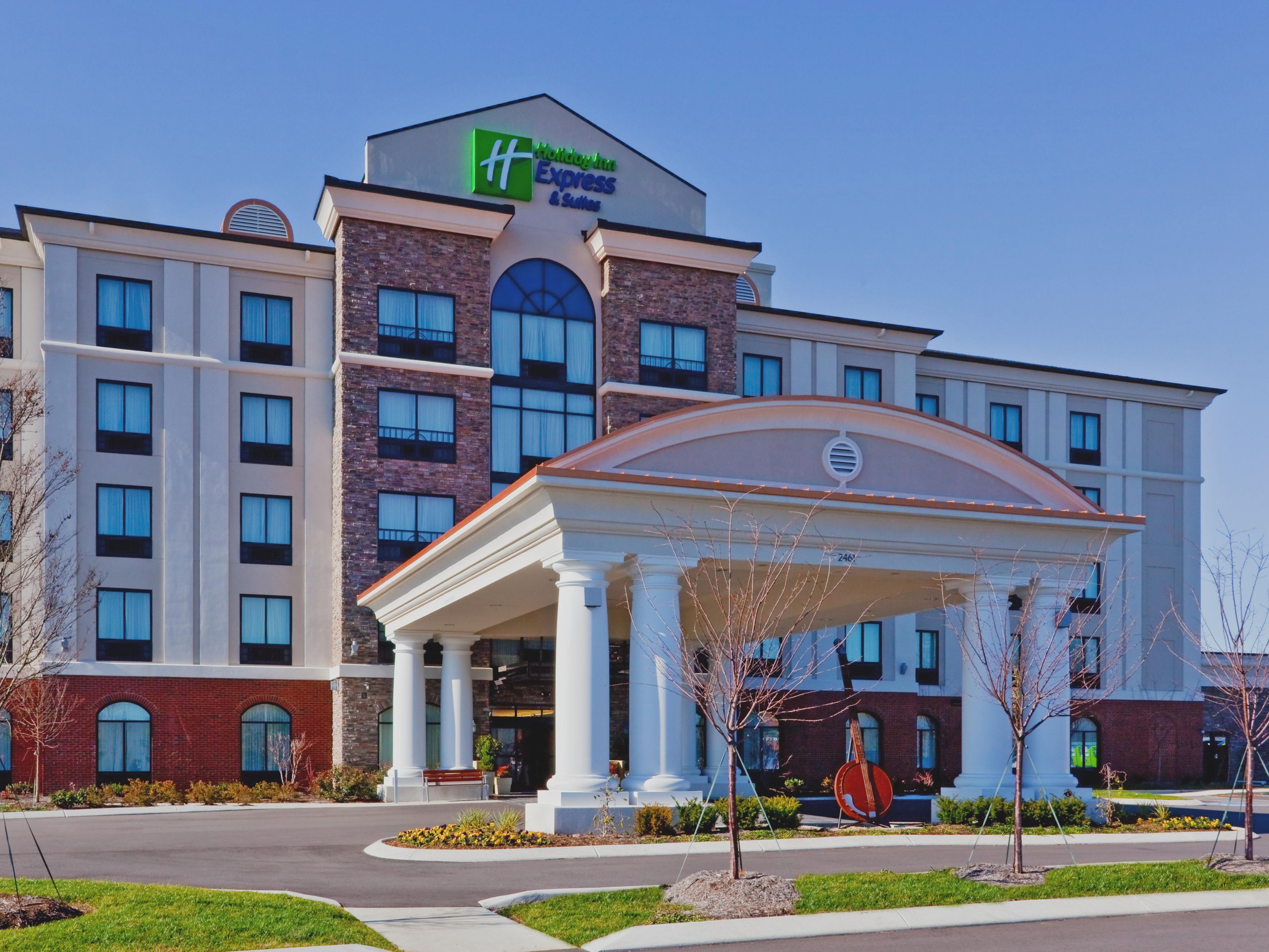 Affordable Hotels Near Grand Ole Opry Holiday Inn Express