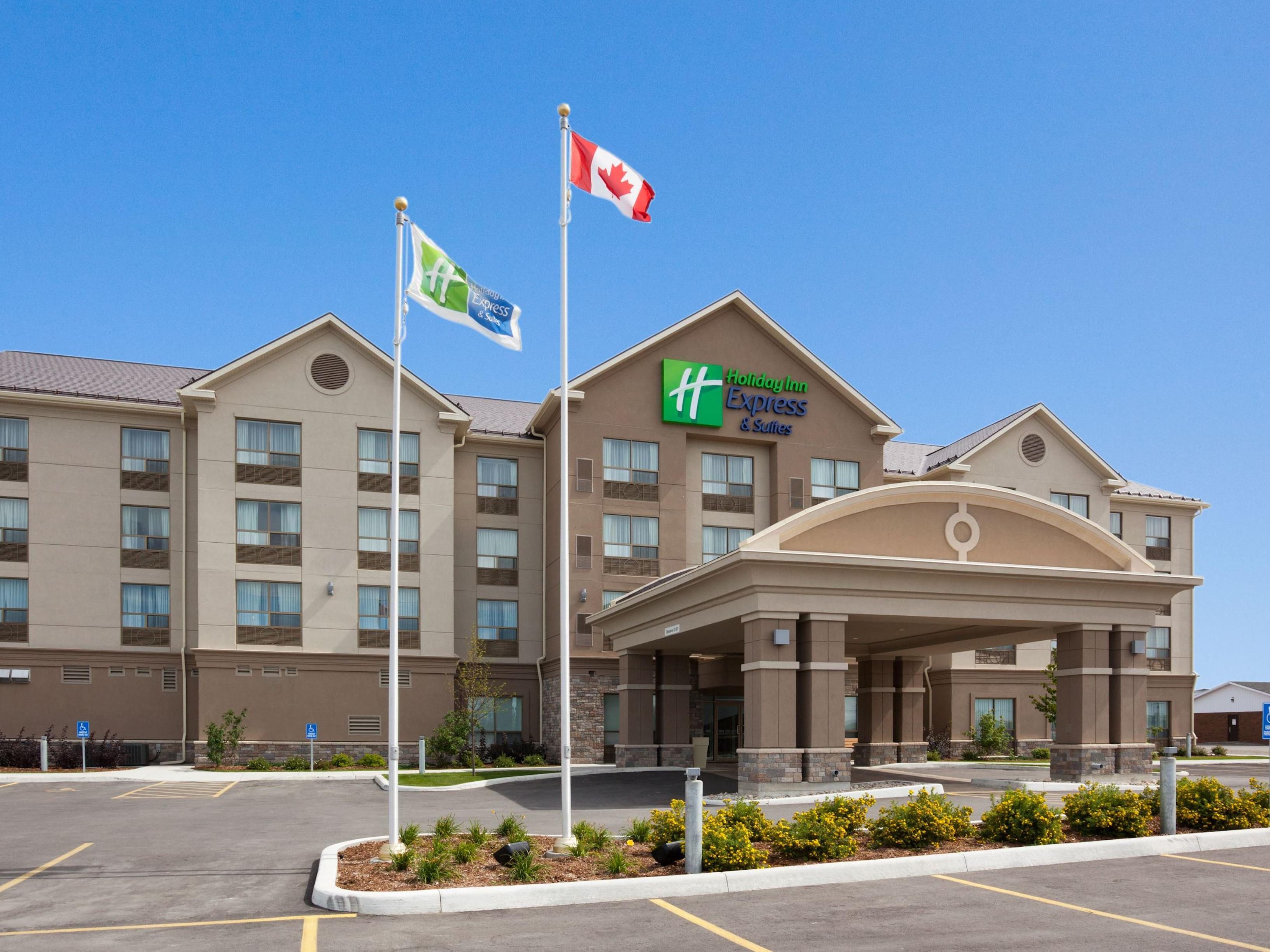 Holiday Inn Express & Suites New Liskeard Hotel by IHG