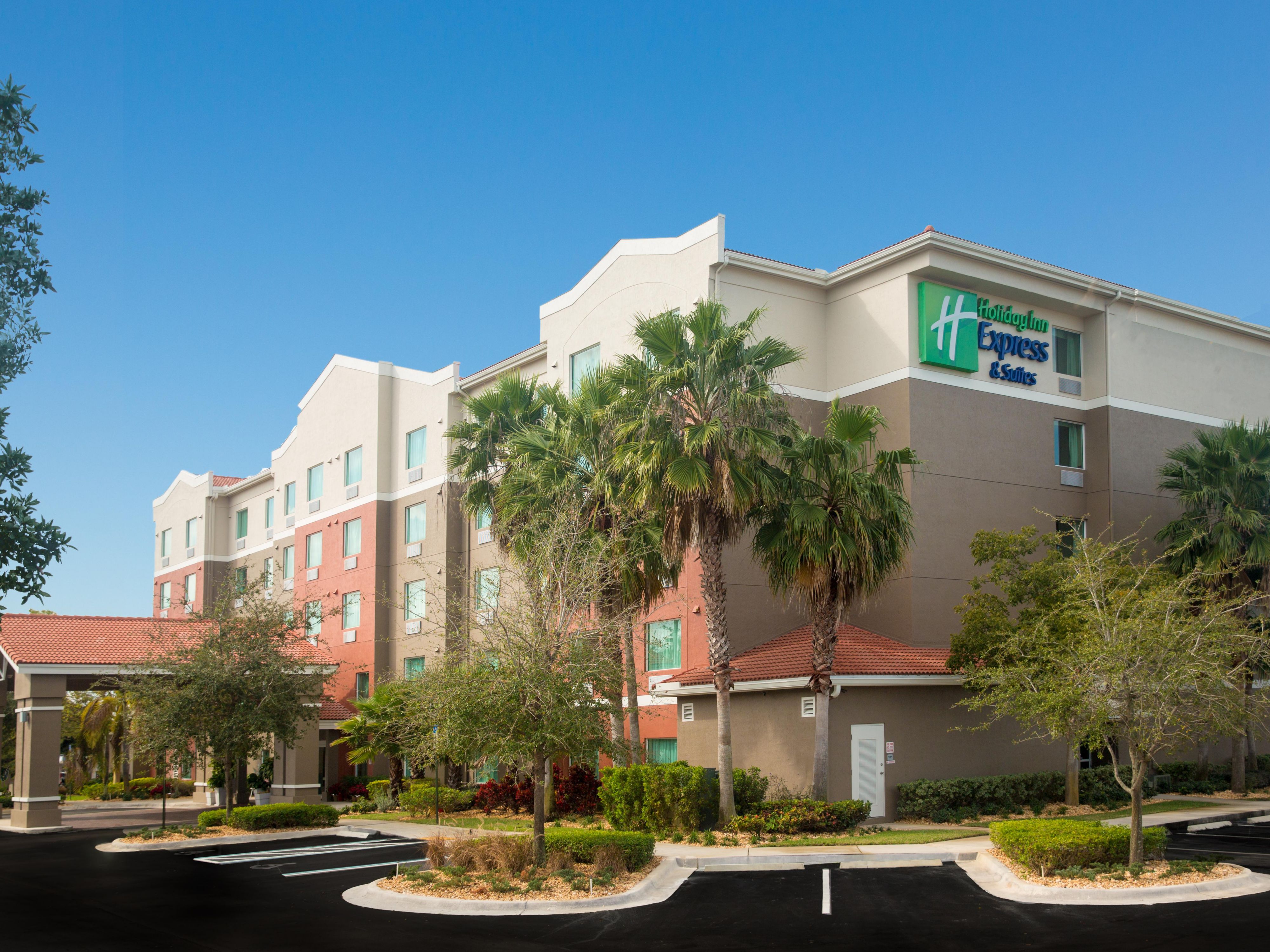 Hotels In Pembroke Pines Holiday Inn Express Suites