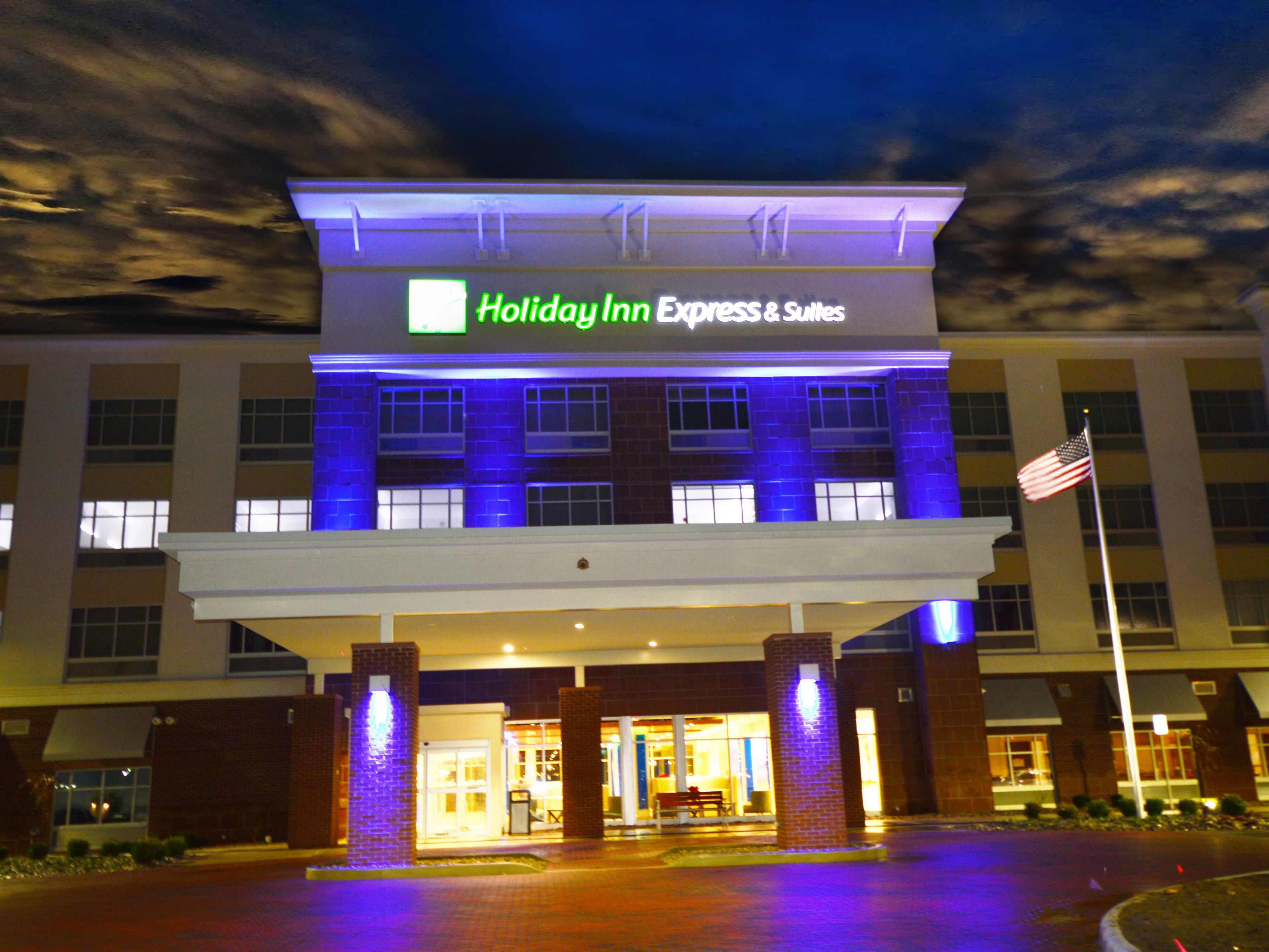 Perrysburg Ohio Hotels Holiday Inn Express Suites Toledo South