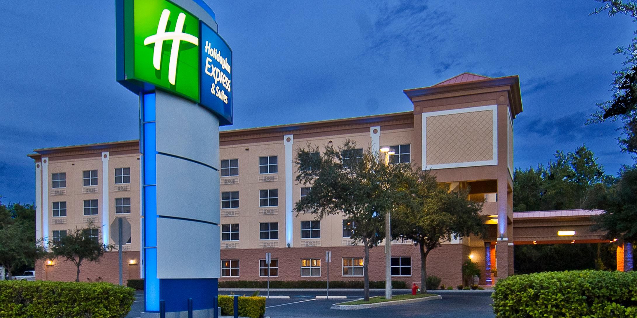 Holiday Inn Express & Suites Plant City