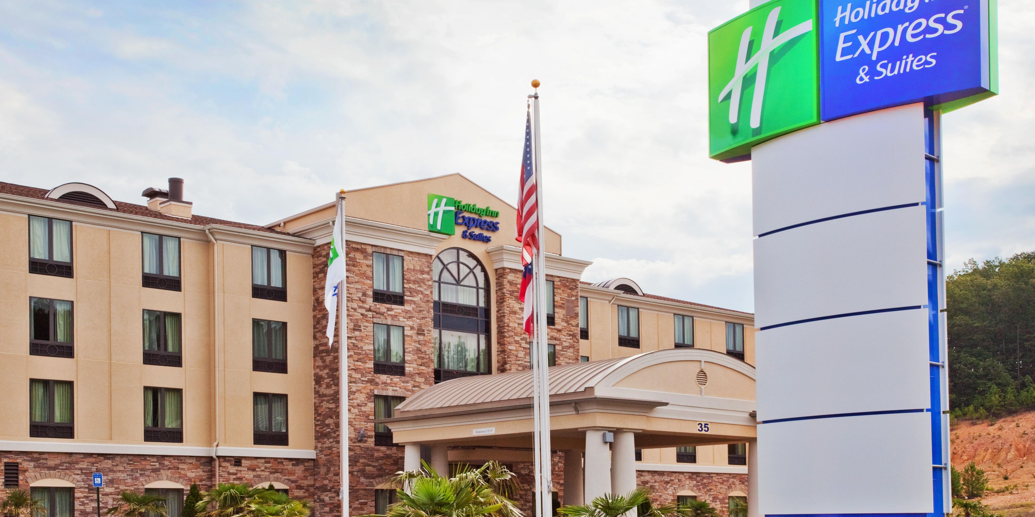 Holiday Inn Express & Suites Rome