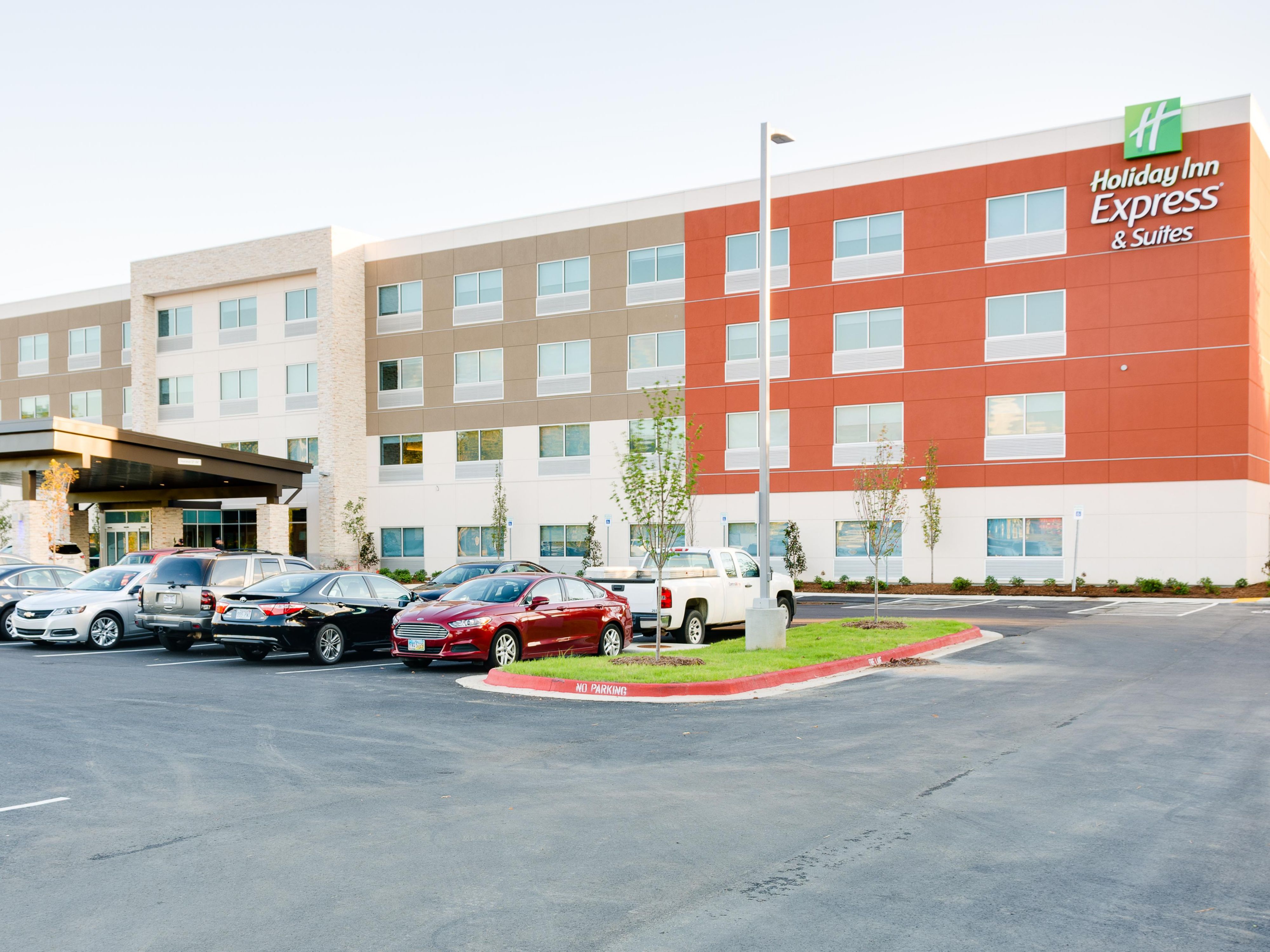 Holiday Inn Express Suites Russellville Hotel By Ihg