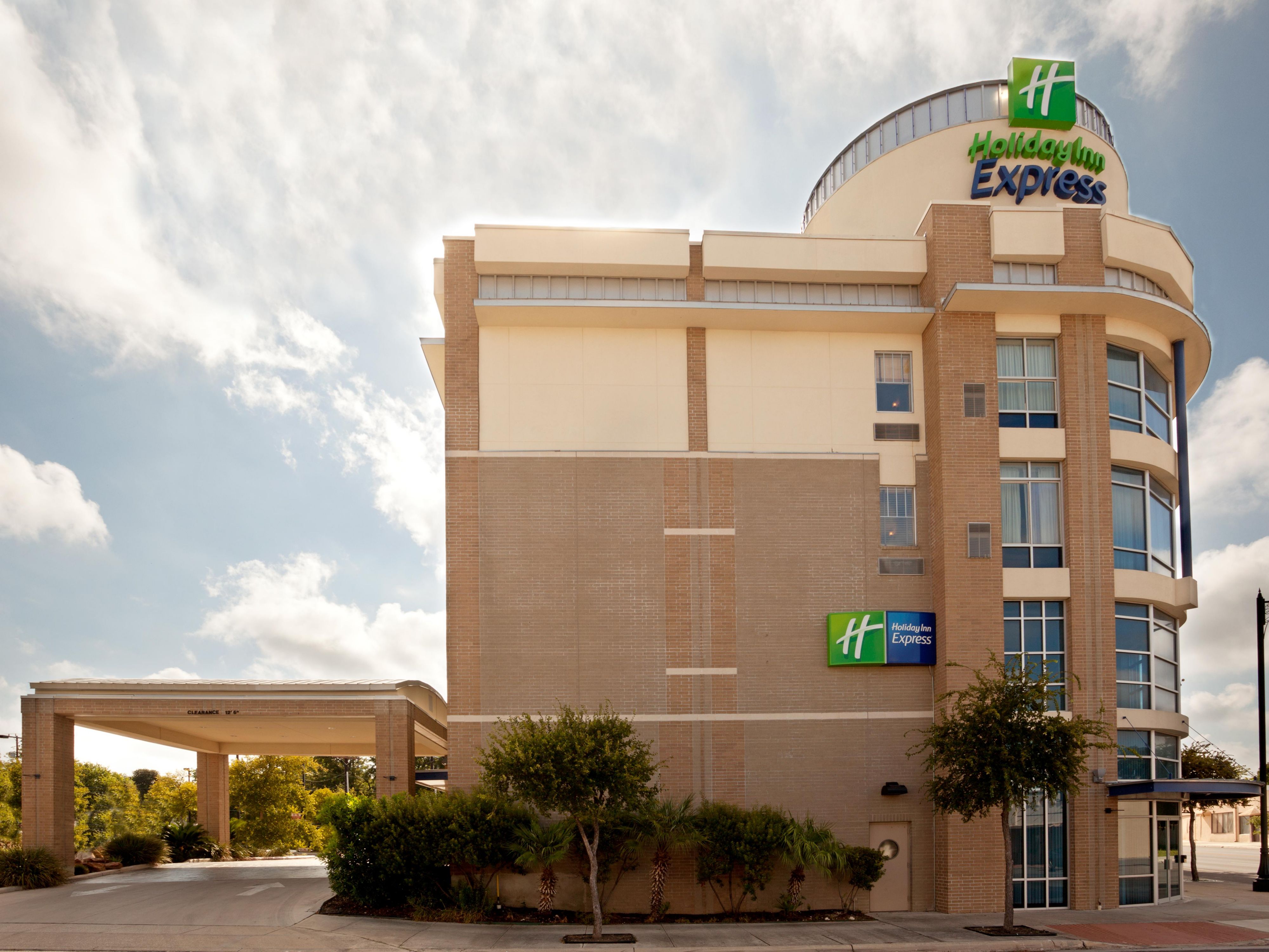 Hotels In San Antonio Near Alamodome