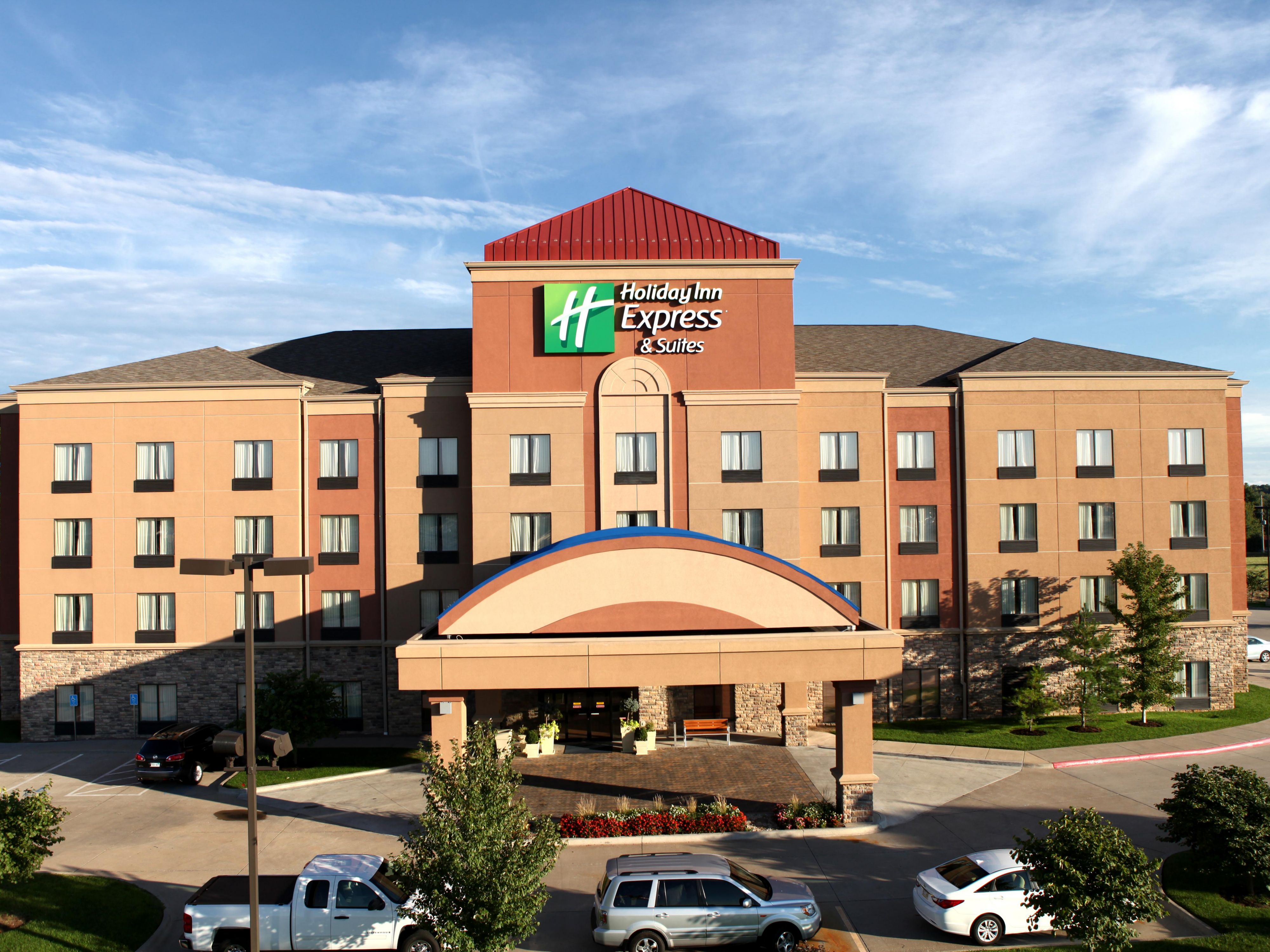 Holiday Inn Express Suites Springfield Medical District Hotel By Ihg