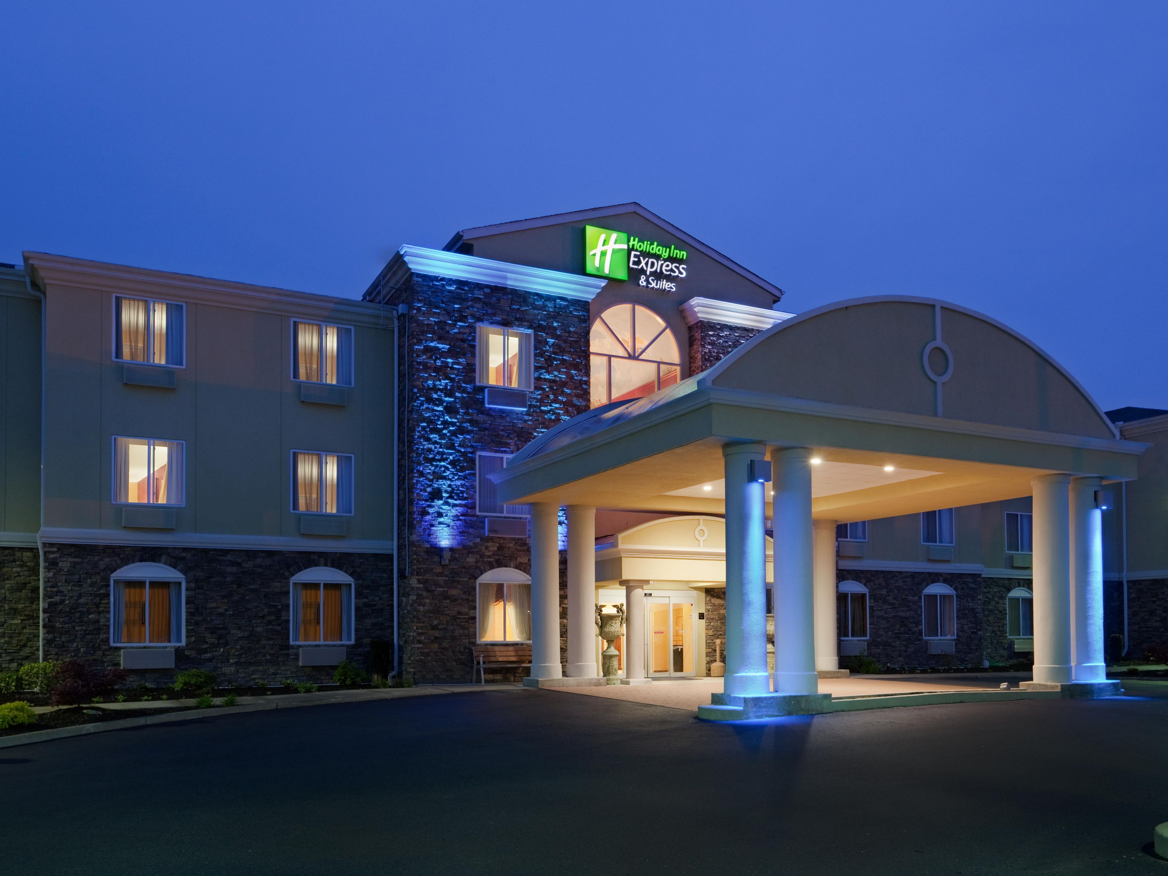 Hotels Near Providence Ri In Swansea Ma Holiday Inn Express