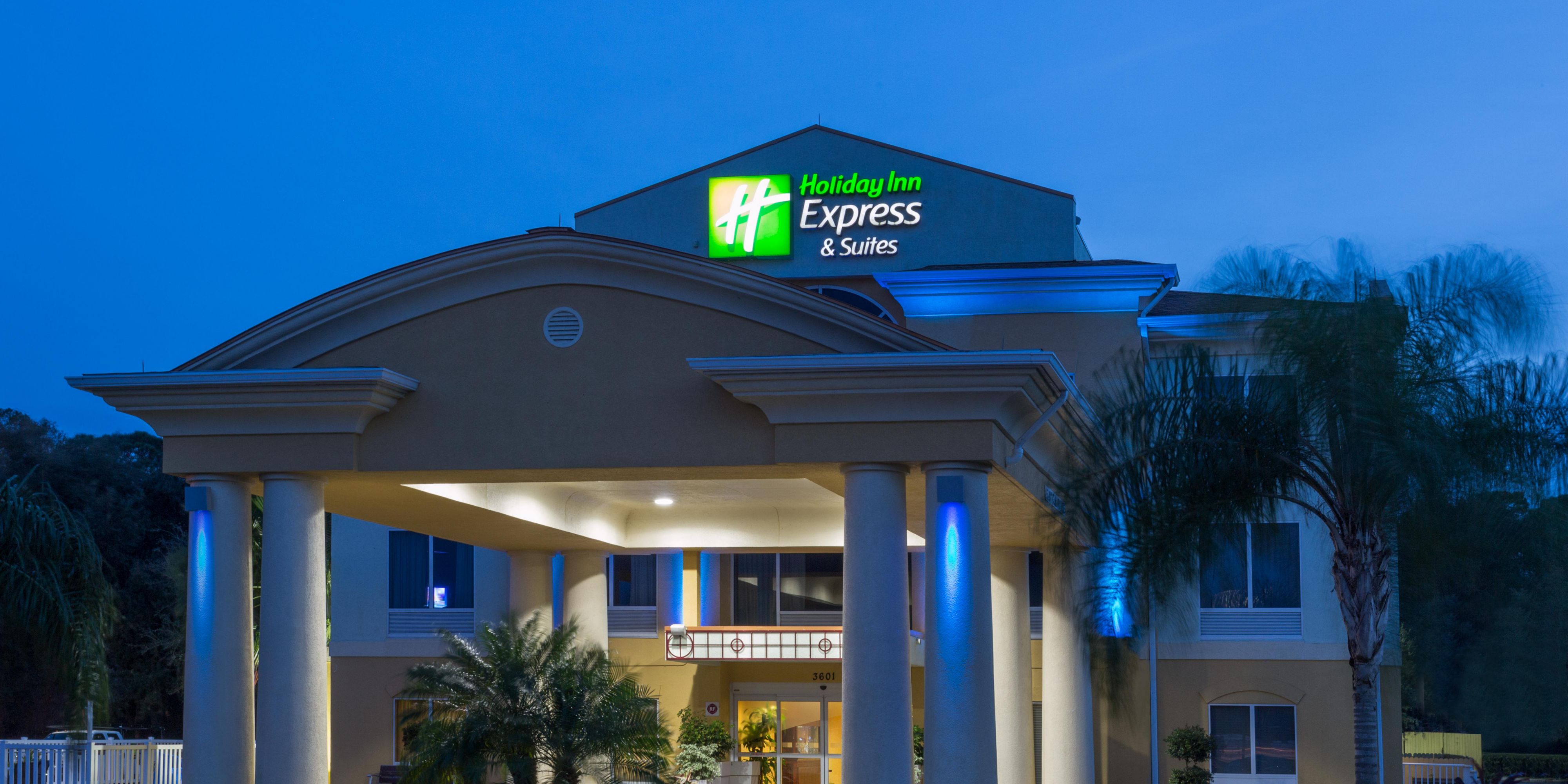 Holiday Inn Express & Suites Tavares - Leesburg