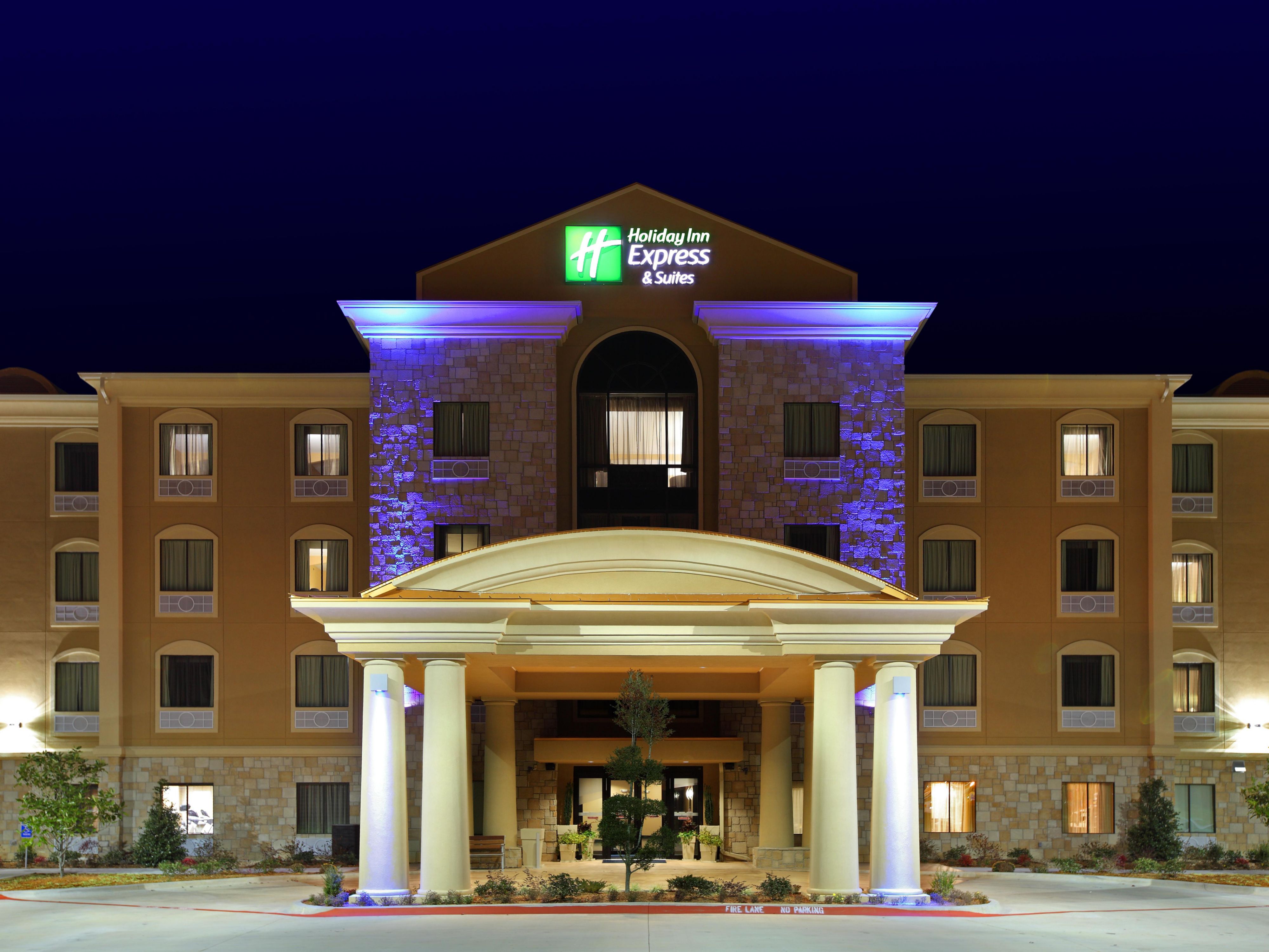 Holiday Inn Express Suites Texarkana East Hotel By Ihg